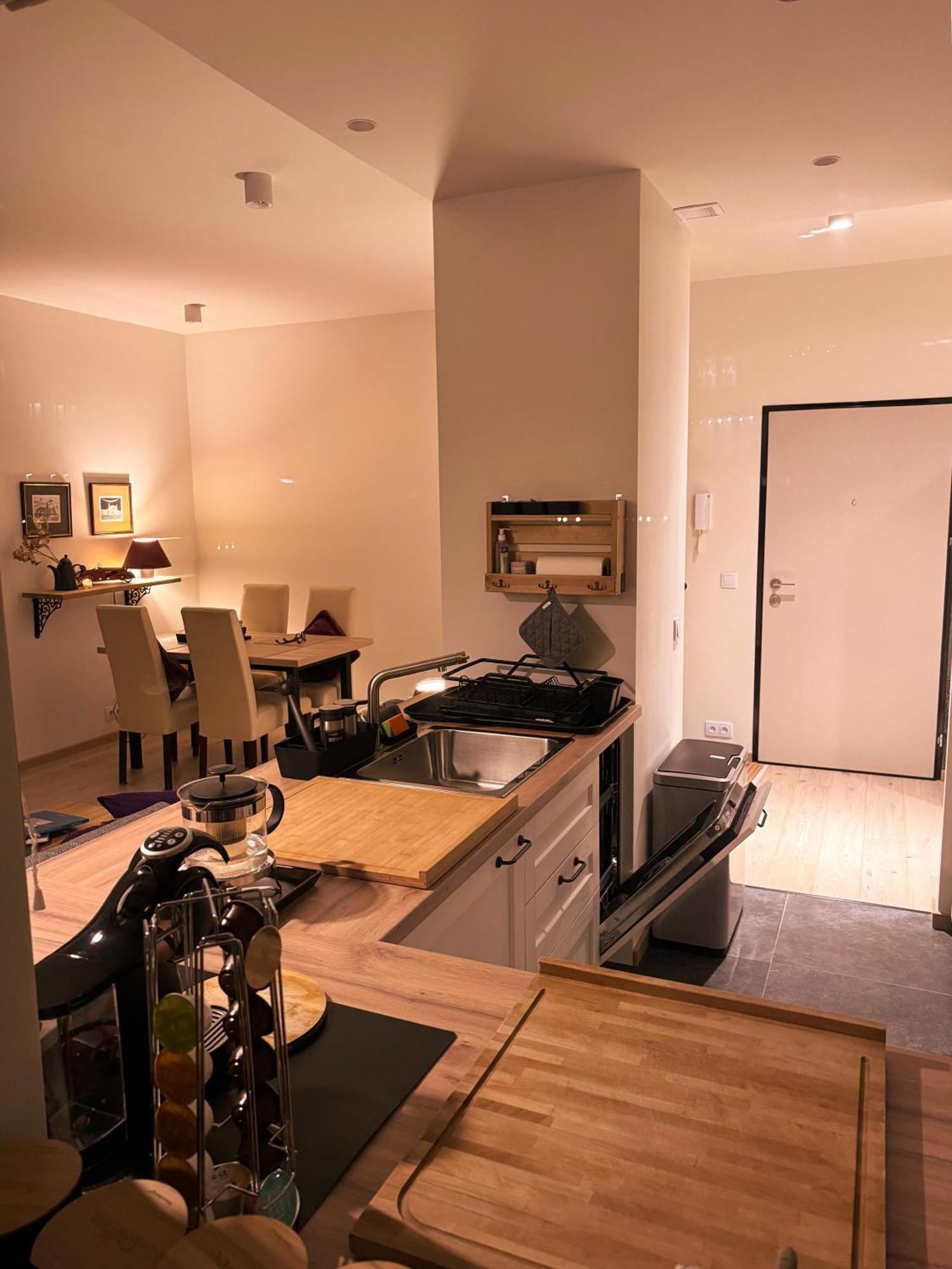 Relax&comfort New Waw 50 Sqm With Terrace, Garden, Free Parking And Ac Apartment Warschau
