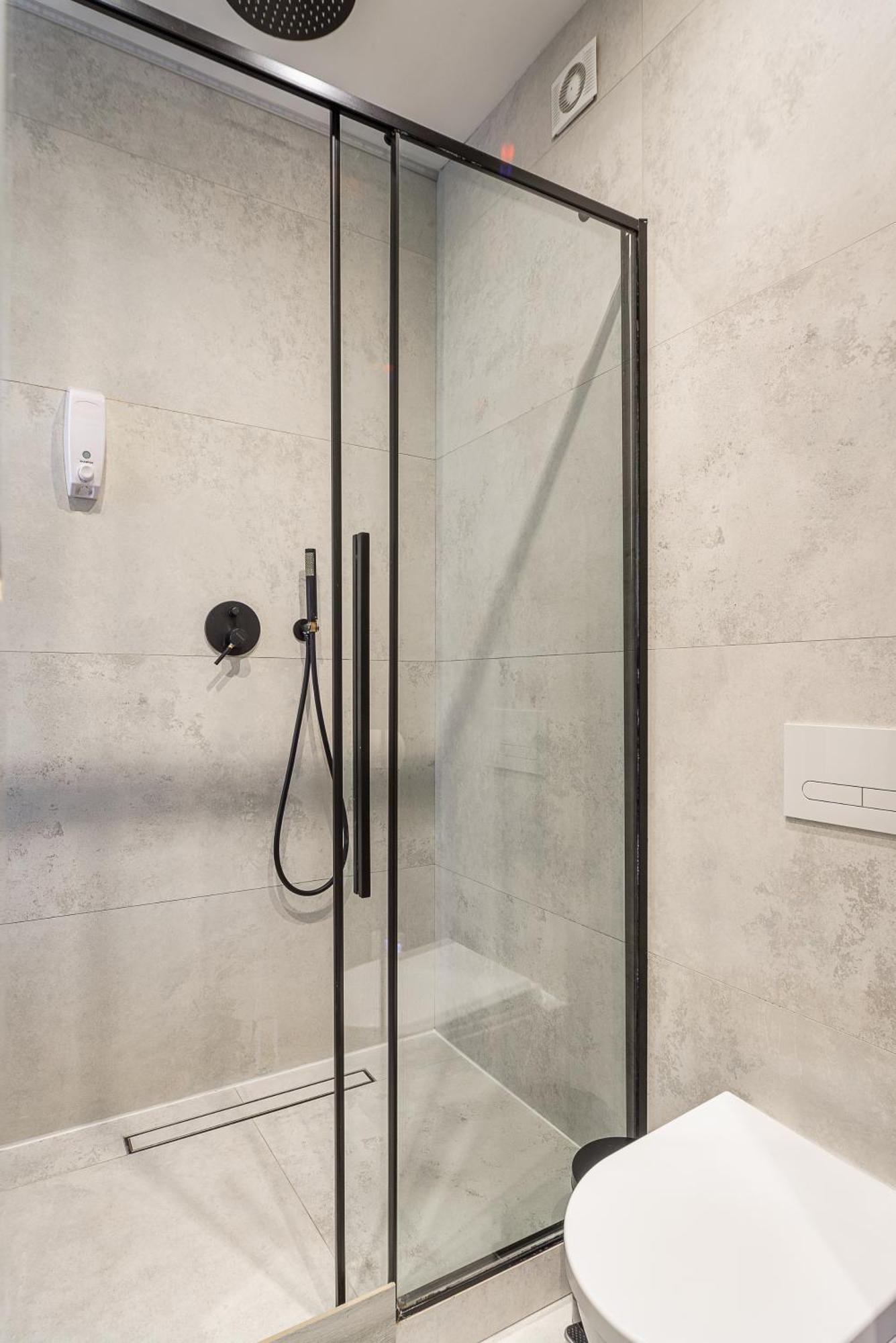 Apartment Lumina Modern Rondo Onz *