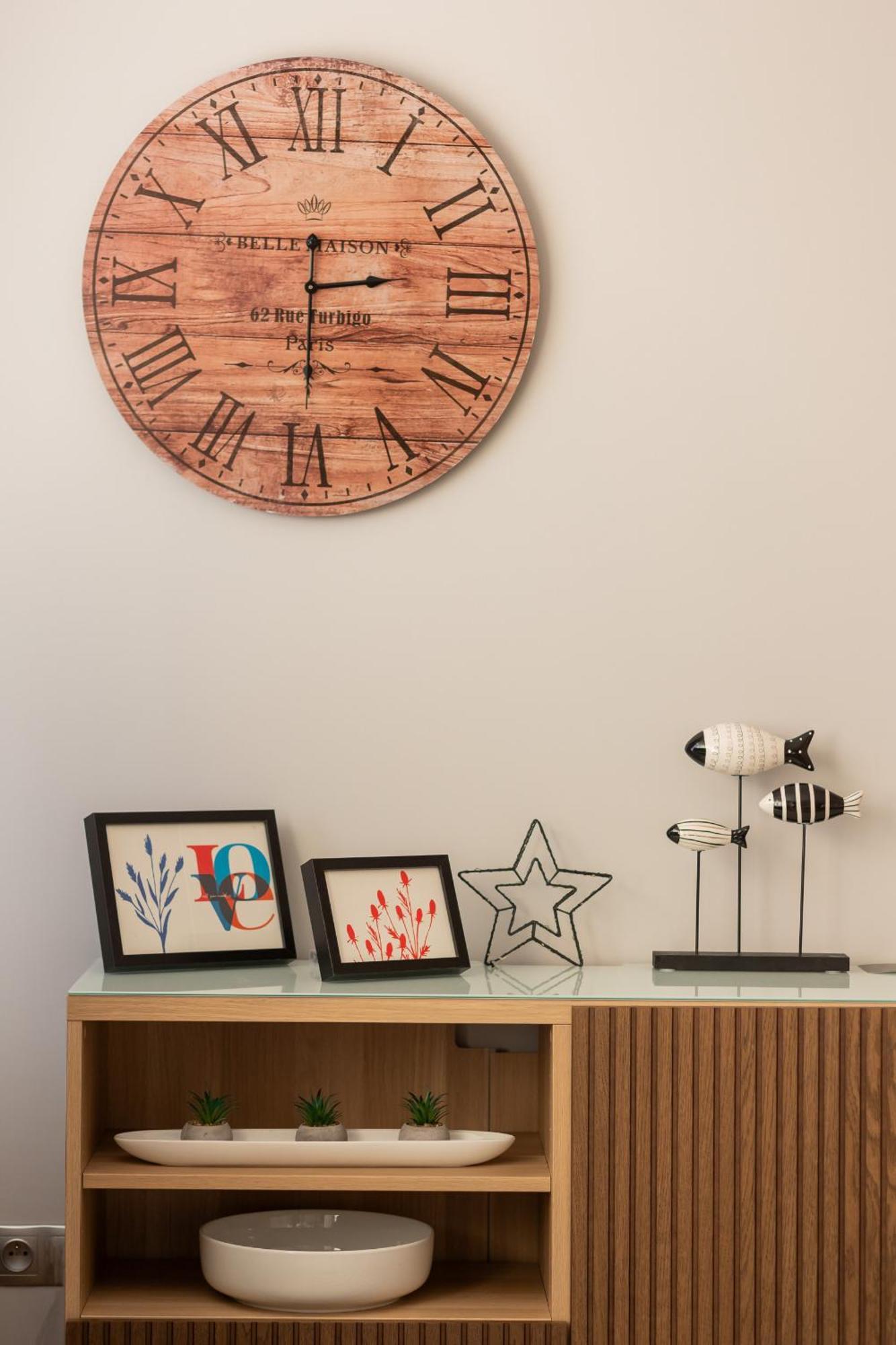 Apartment Stylish With Balcony Zoliborz By Renters Warsaw