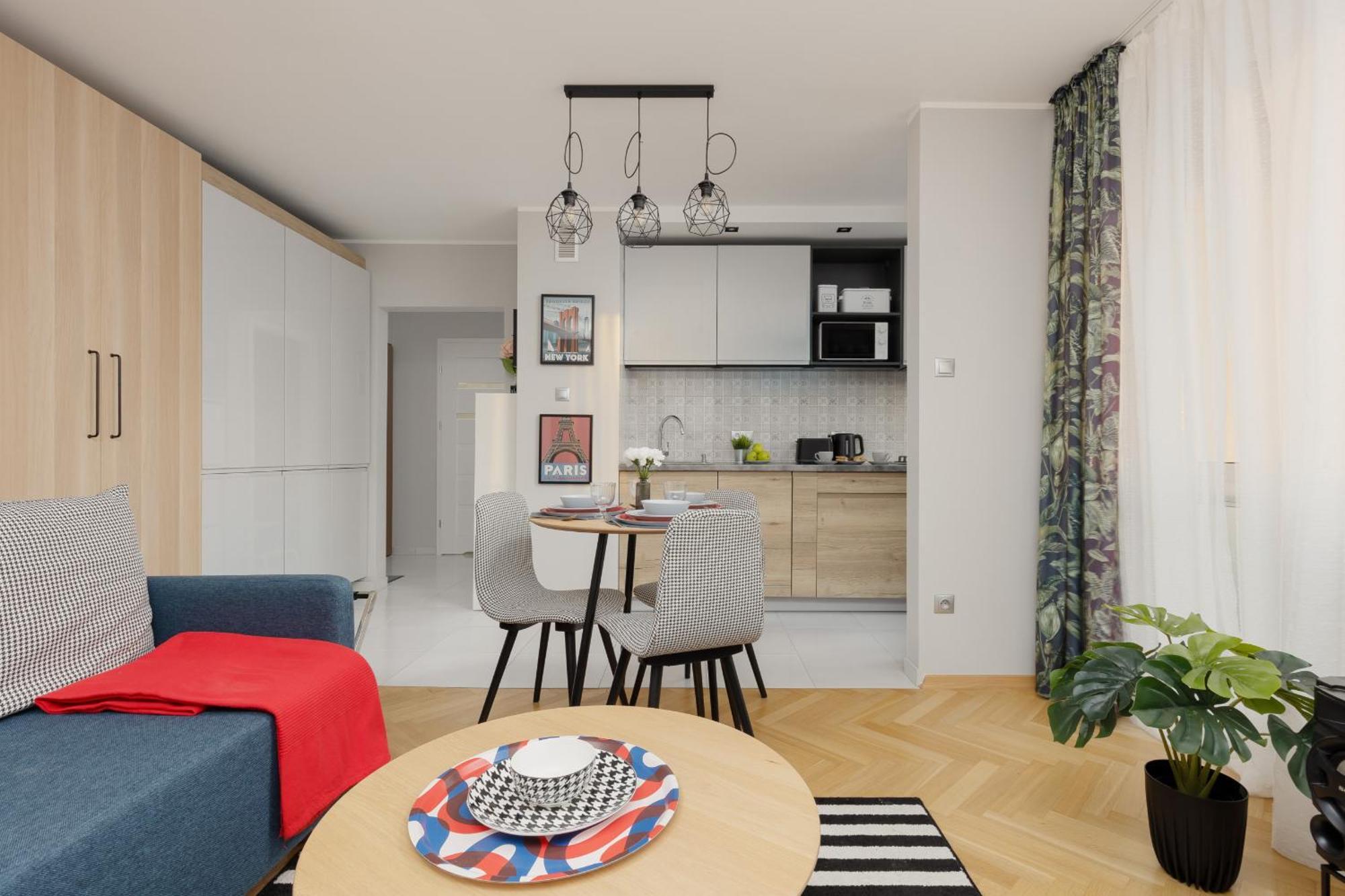 Stylish With Balcony Zoliborz By Renters Apartment