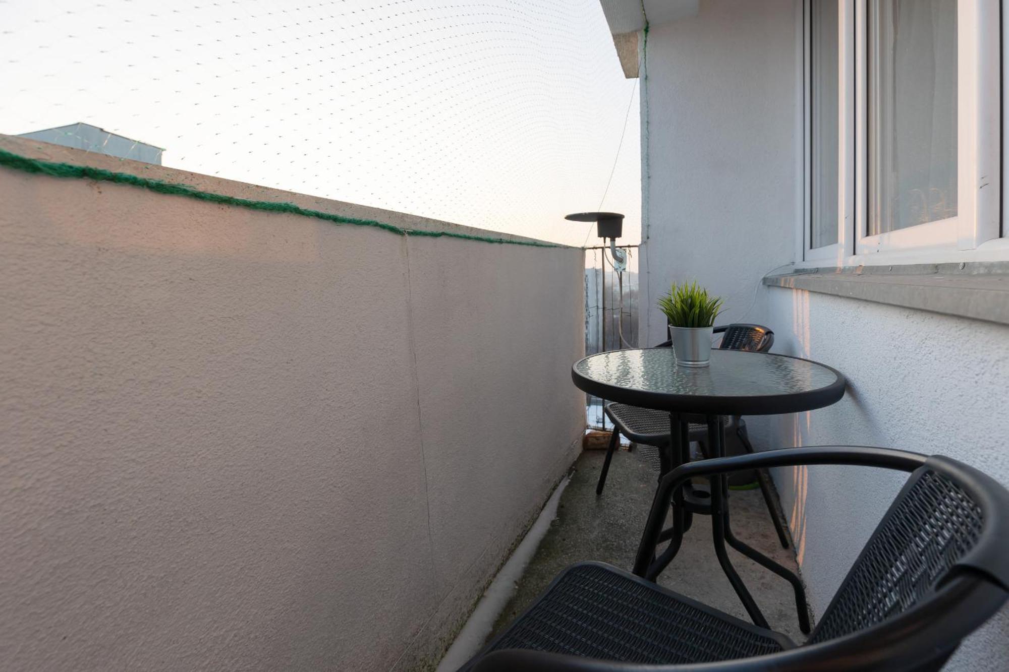 Stylish With Balcony Zoliborz By Renters Apartment