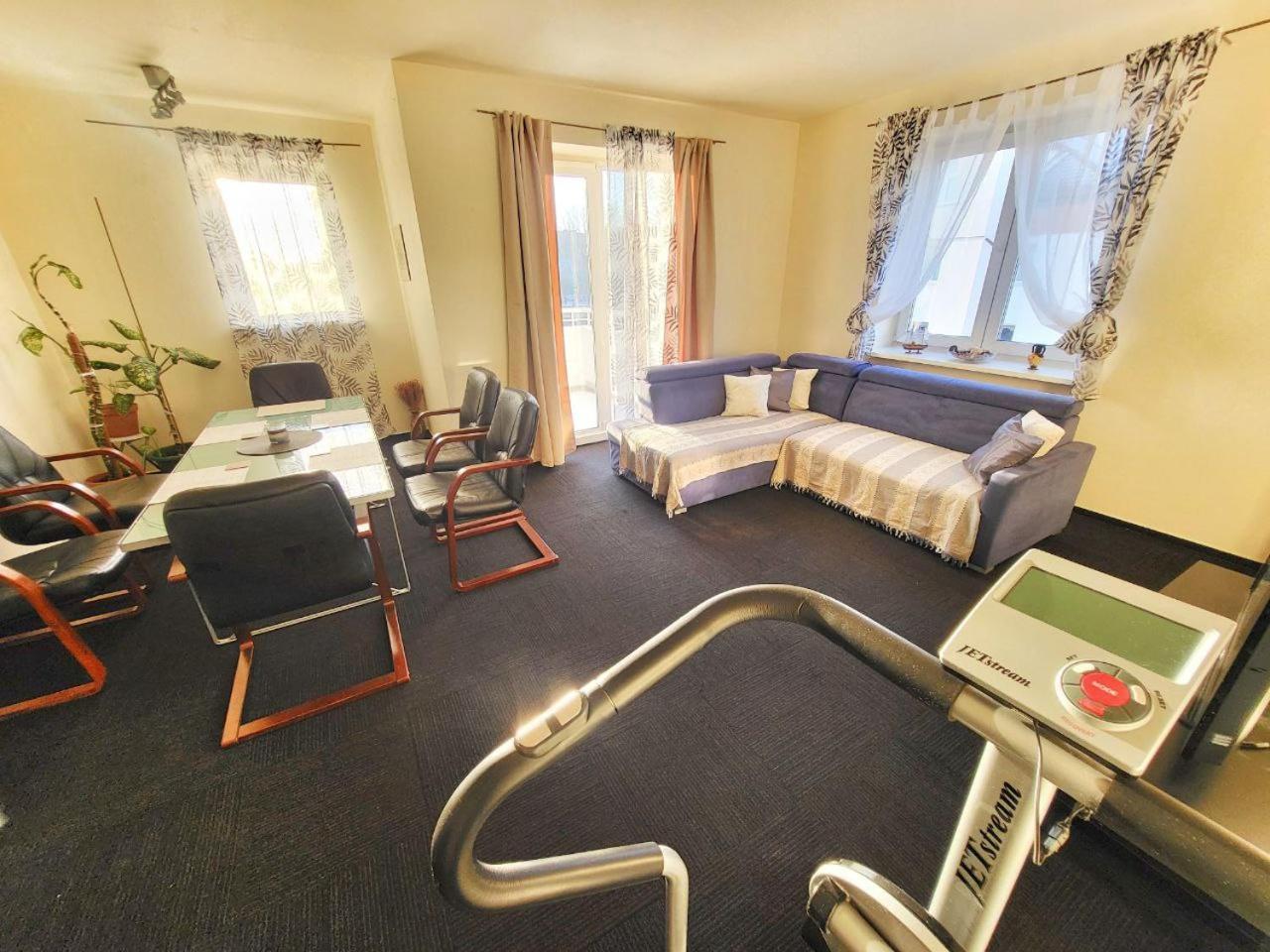 Przy Alejach Jerozolimskich Apartment