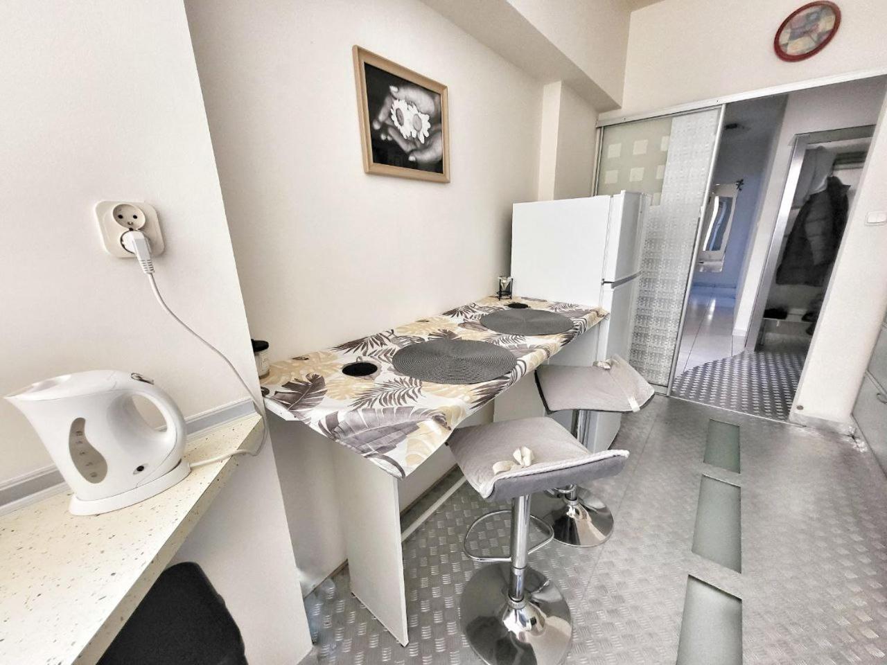 Przy Alejach Jerozolimskich Apartment
