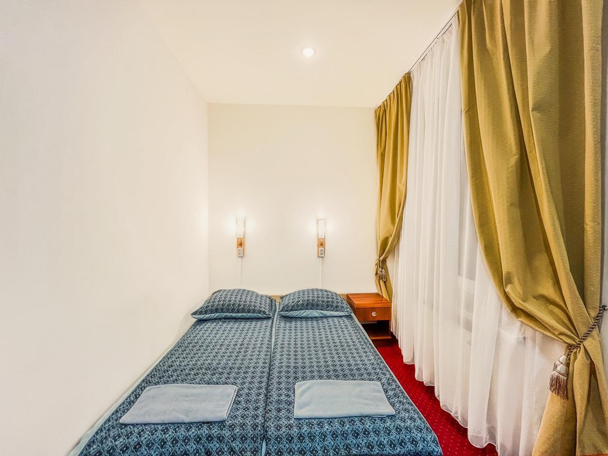 Fry House Hostel