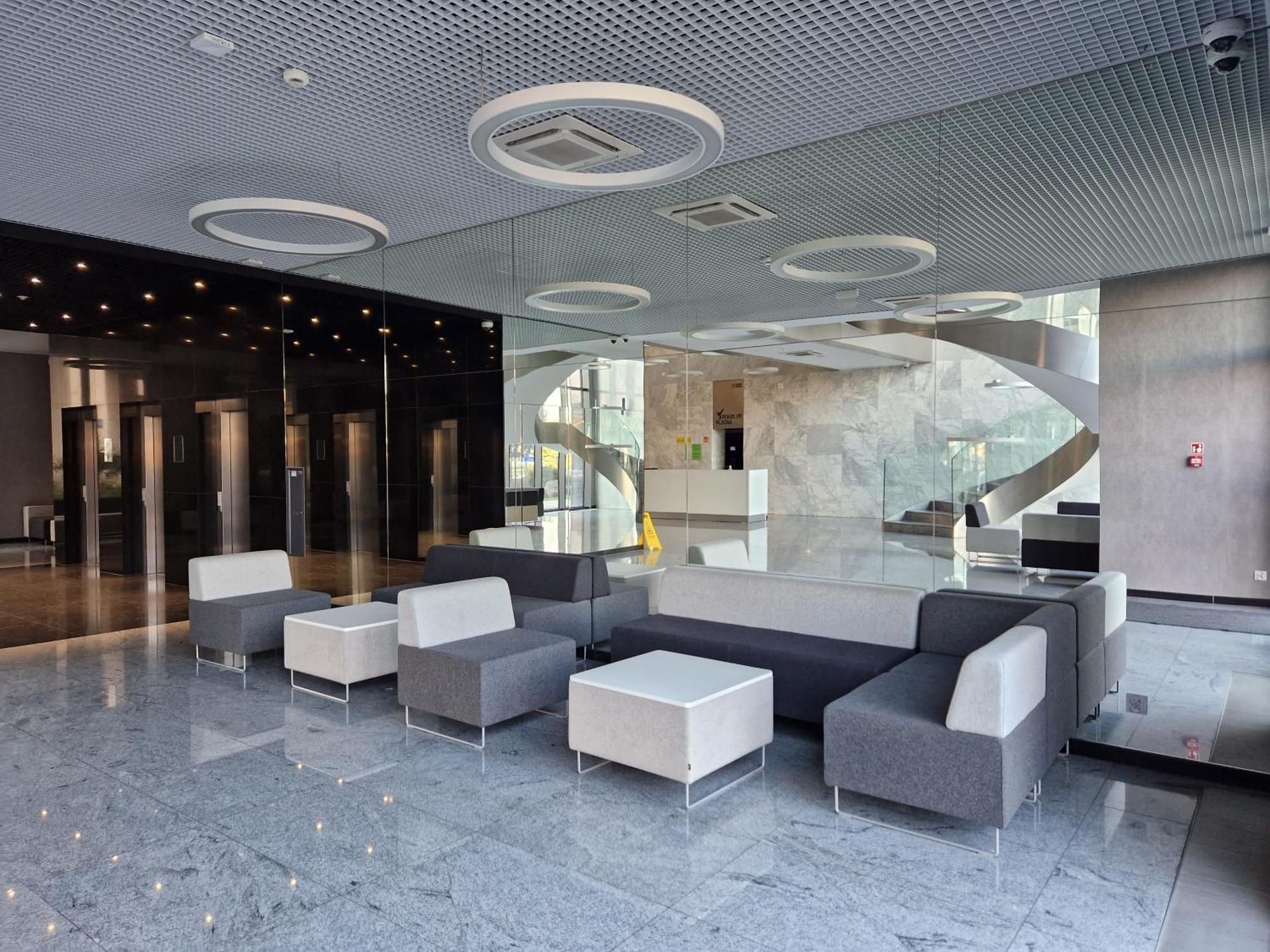 Apartment Wola Tower Na Prymasa - Z Widokiem Na *