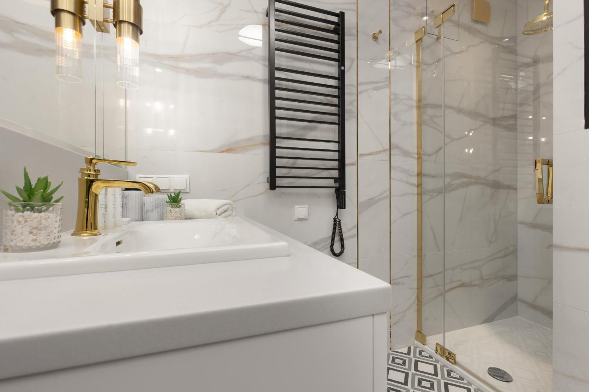 Apartment Lux Blue Moon Center Foksal By Renters Prestige Warsaw