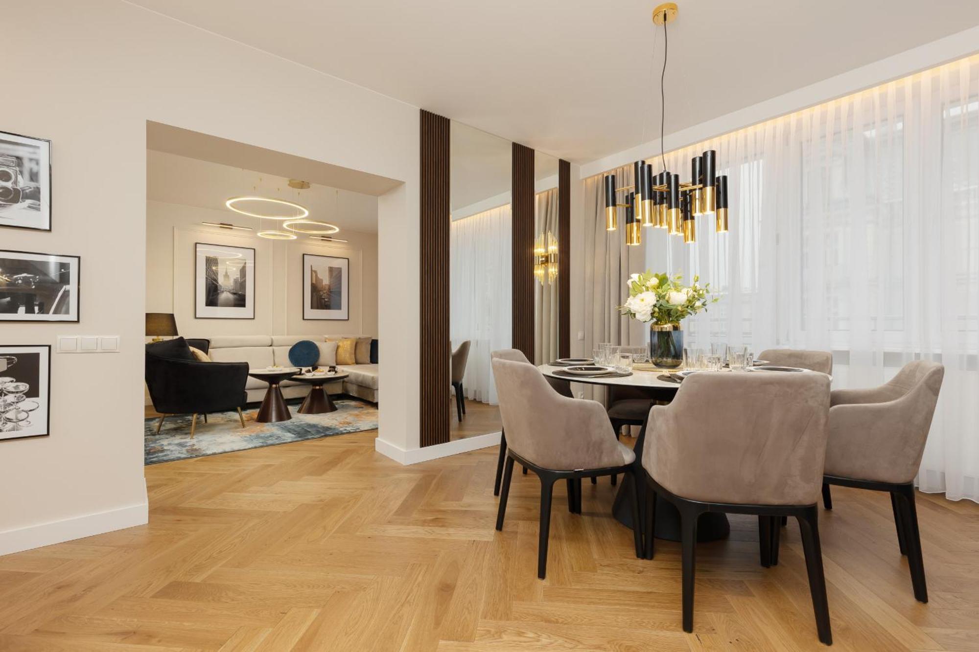Apartment Lux Blue Moon Center Foksal By Renters Prestige