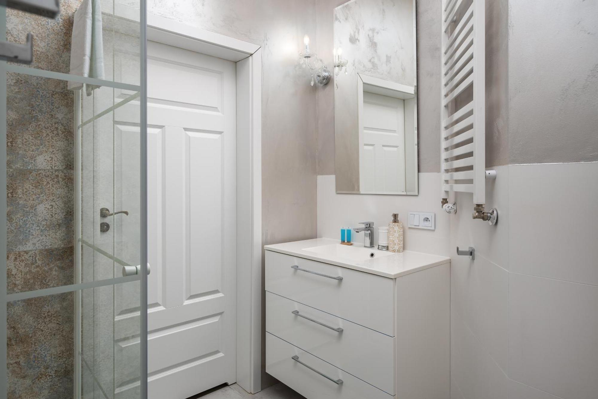 Metro Politechnika Comfy Studio