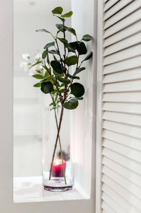 Elegant And Cozy In The Amazing Part Of Downtown Apartamento Varsóvia