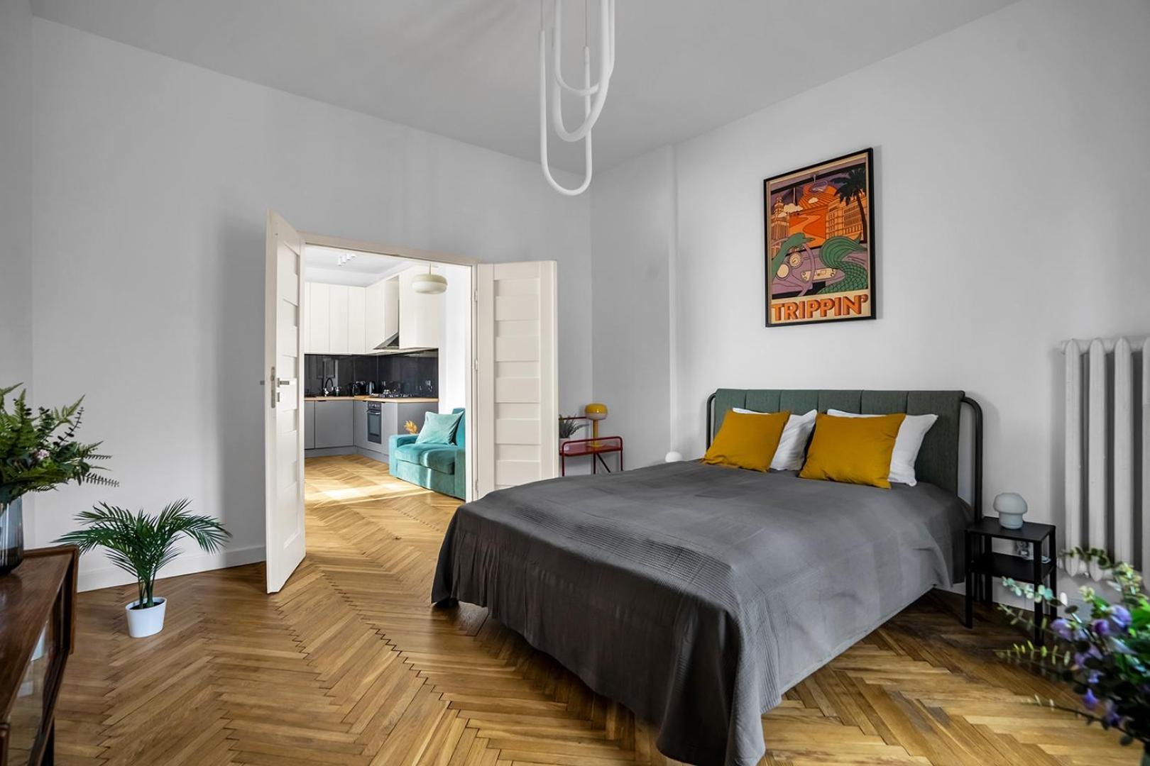 Apartment Near River - 58m2, Balcony, Metro - By Rentujemy Warsaw