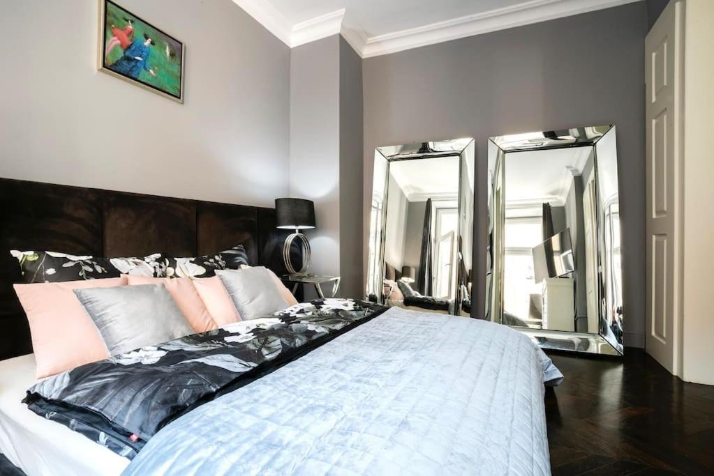 Chlodna 20 Apartment Warsaw