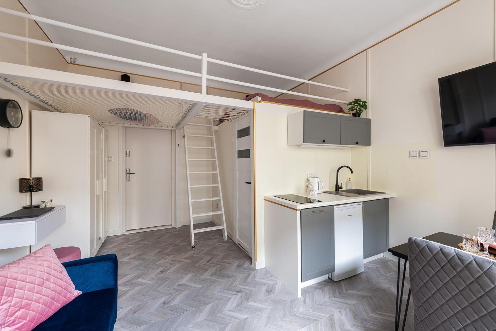 Apartment Stylish In The Center By Renters