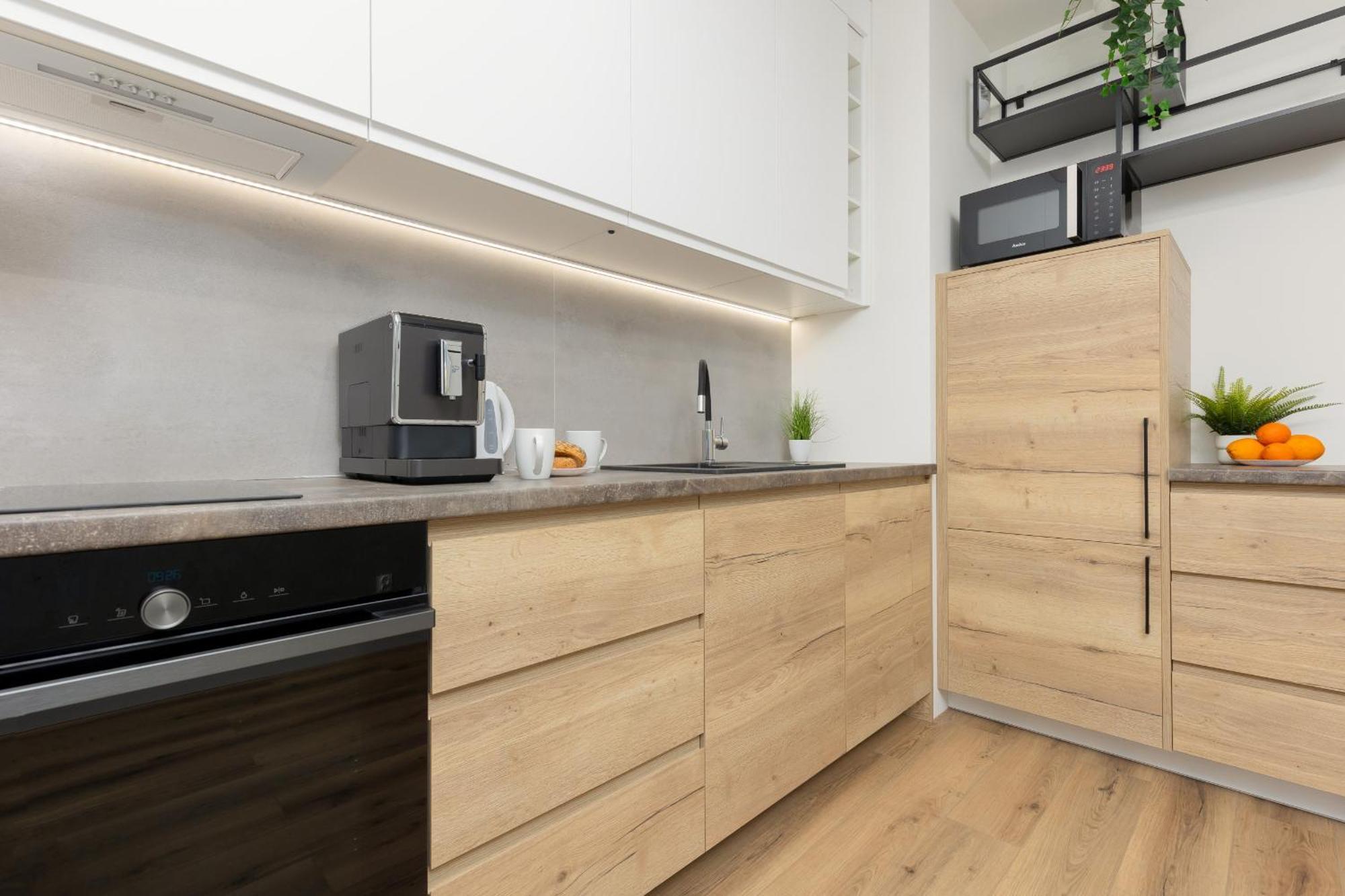 Lopuszanska With Balcony In By Renters * Warsaw