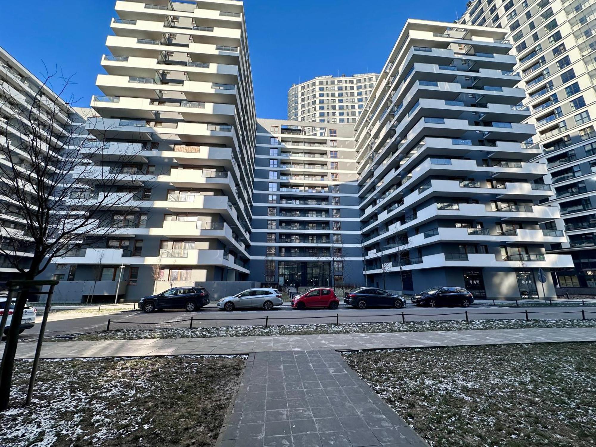 Goldizone Apartment