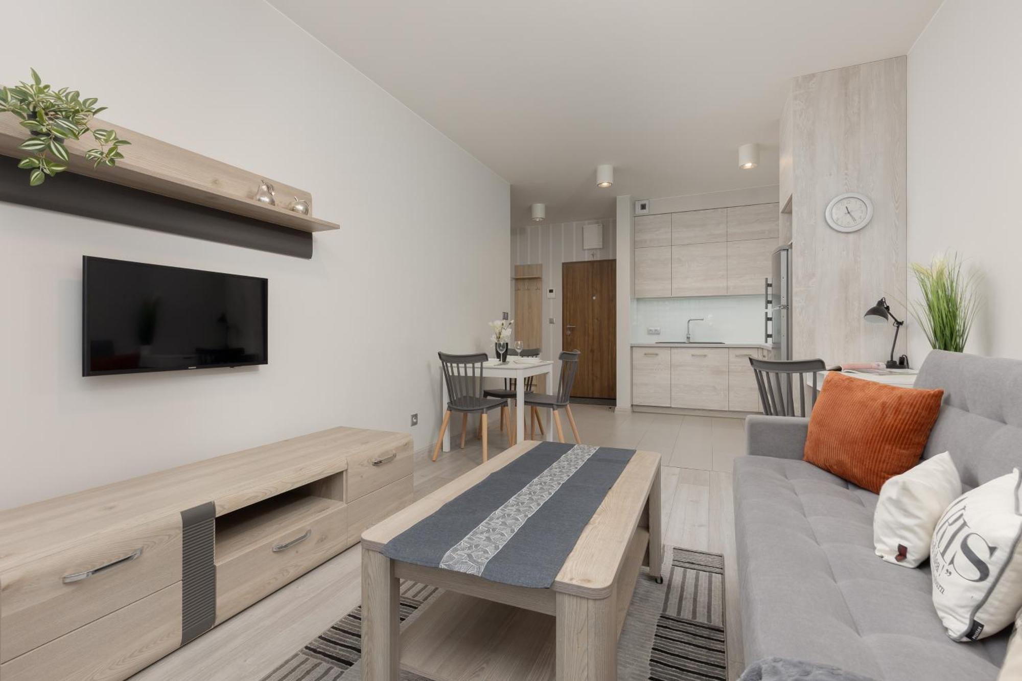 Lazurowa Street Parking & Balcony By Renters Apartamento