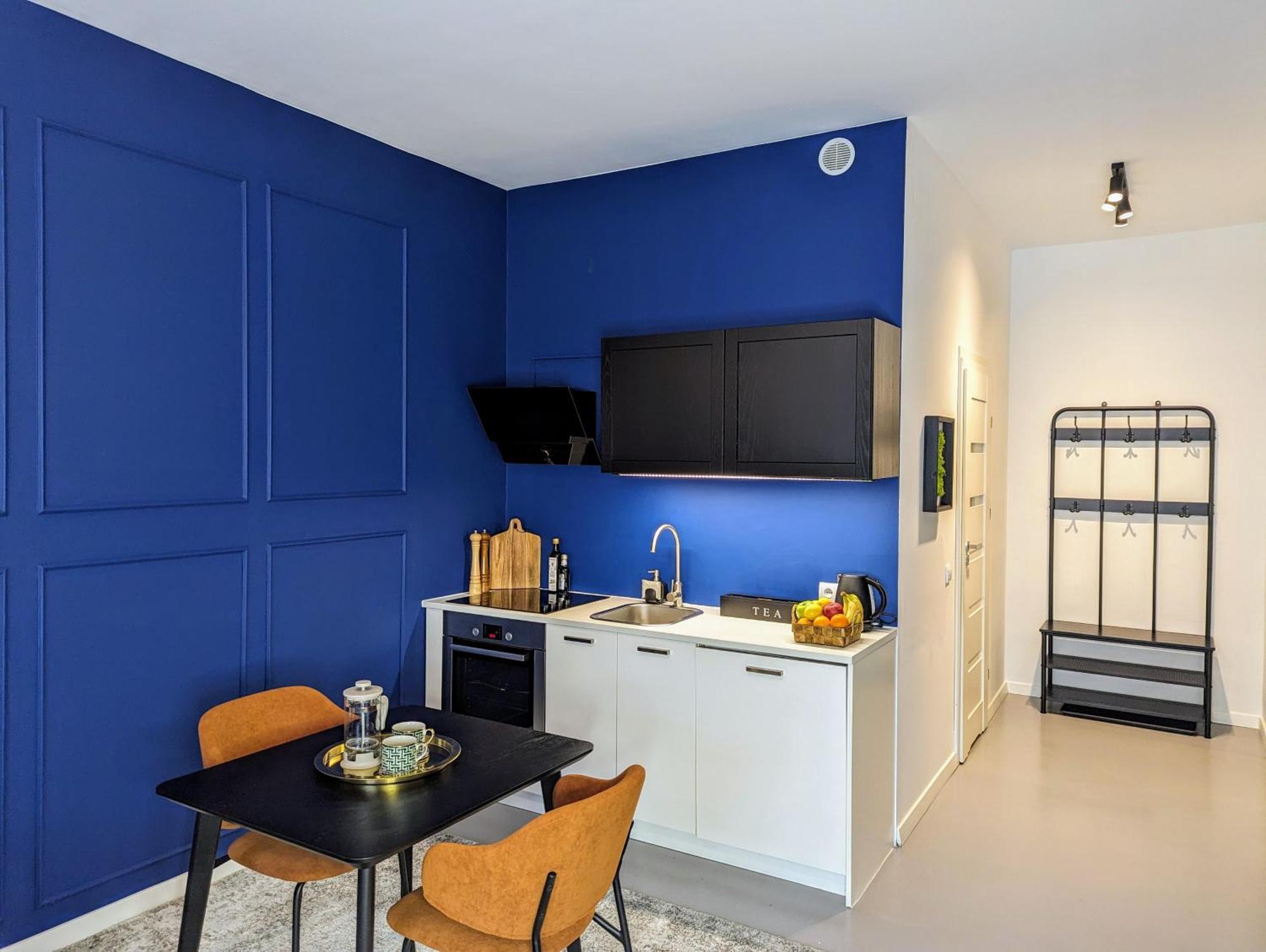 Bella Luna Luxury - Chic In Historic Square Apartment *