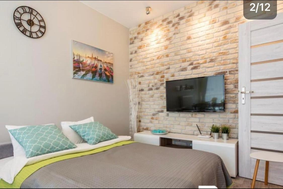 Cybernetyki Business Centre, Chopin Airport, Parking Apartament
