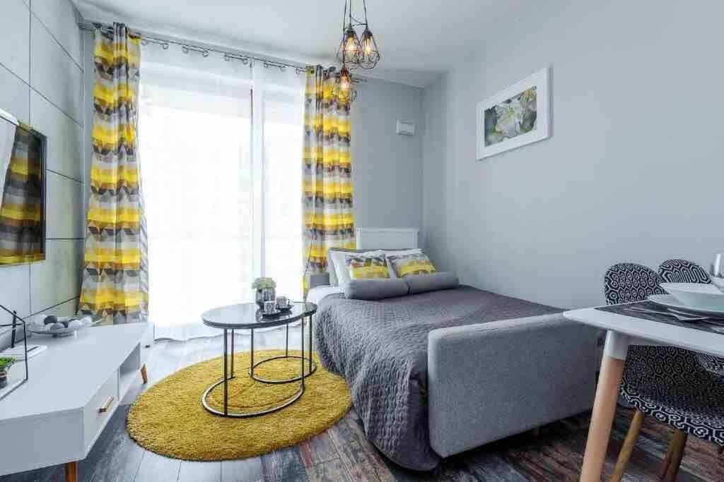 Apartament Cybernetyki Business Centre, Chopin Airport, Parking Warszawa