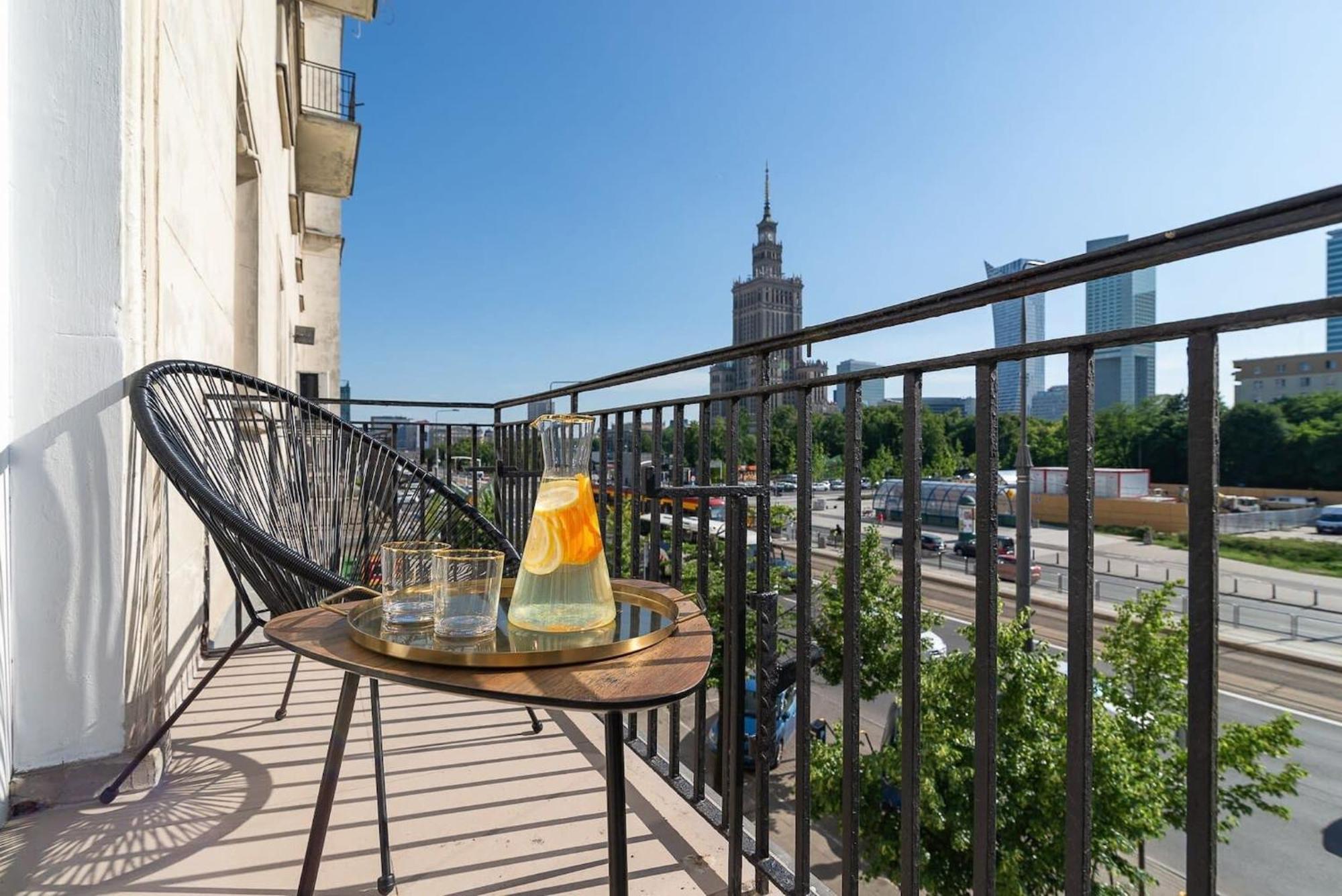 Marszalkowska Elegant With A Balcony Center By Rent Like Warsaw