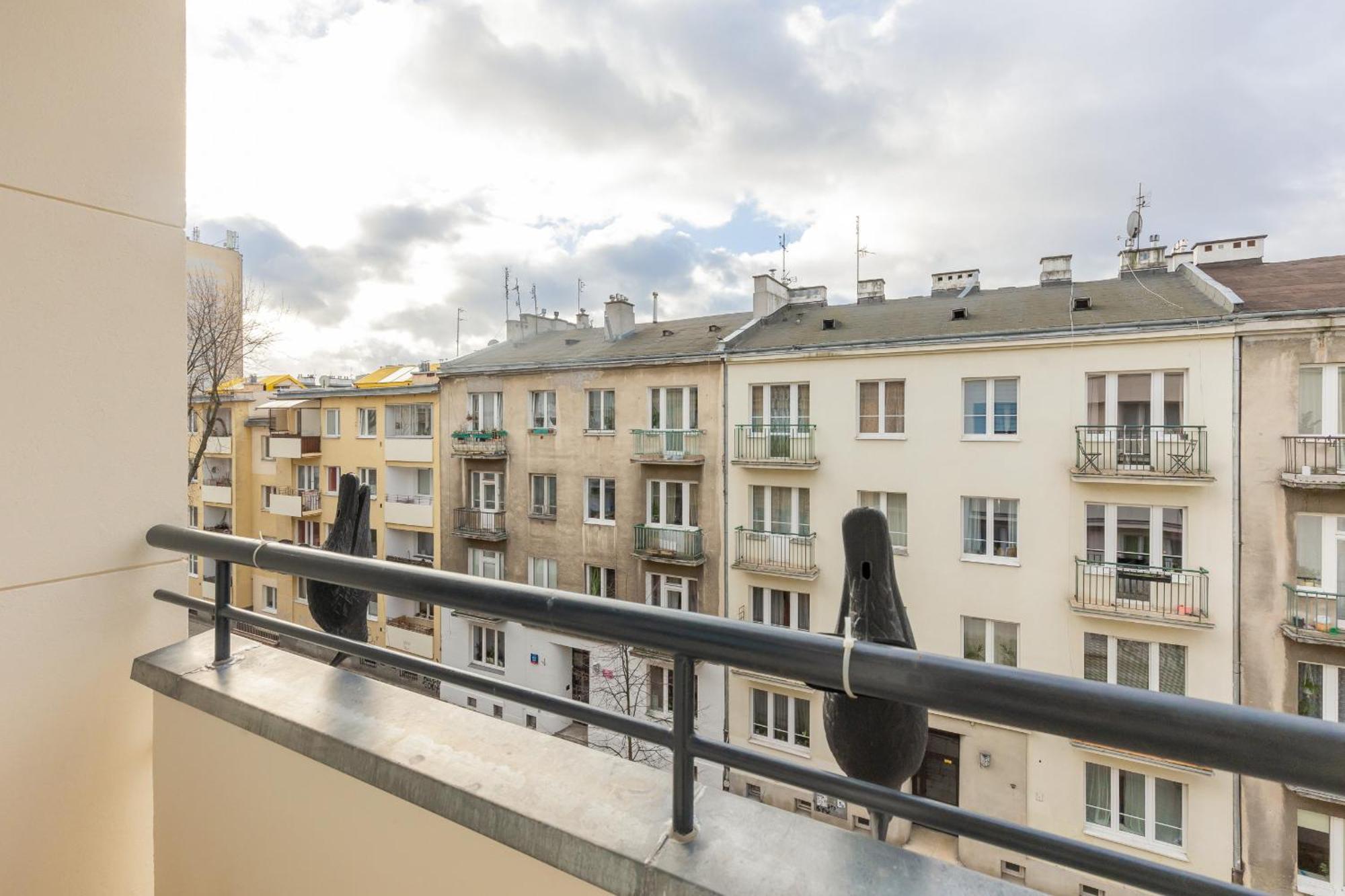 One-bedroom Capital By Renters Apartament Warszawa