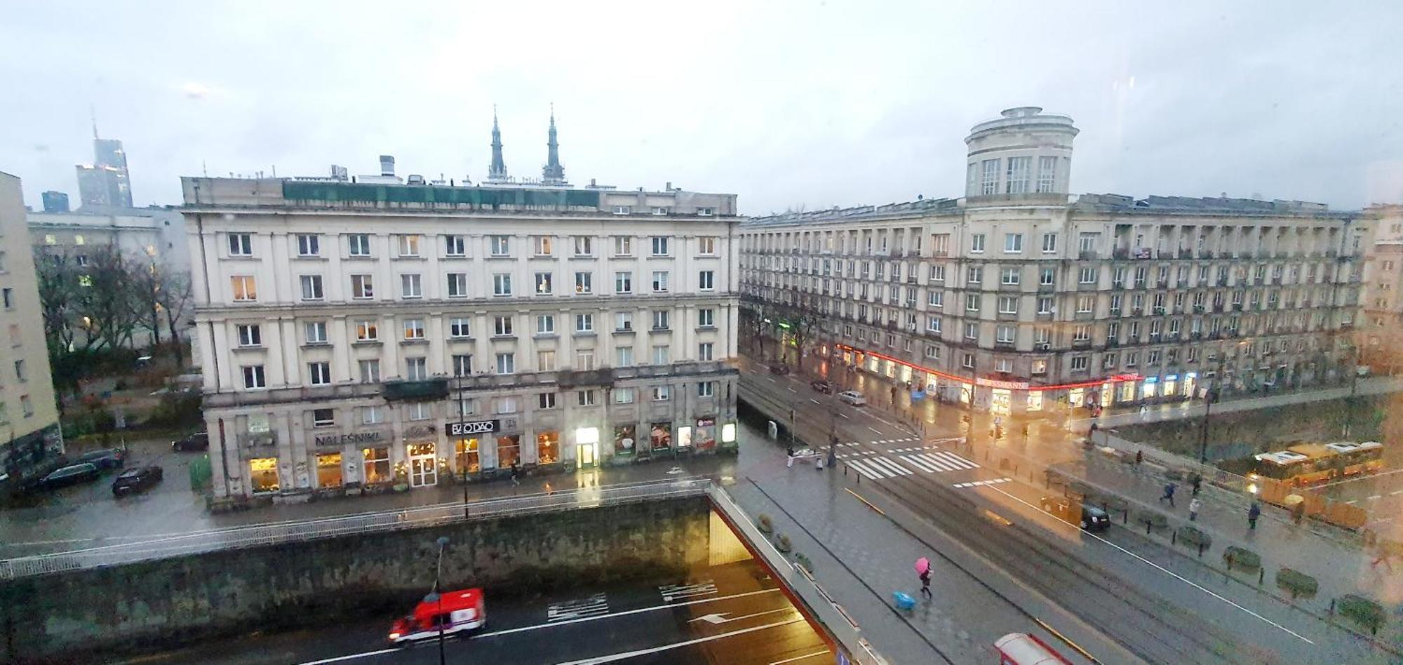 Center Near Public Swimming Pool Warsaw