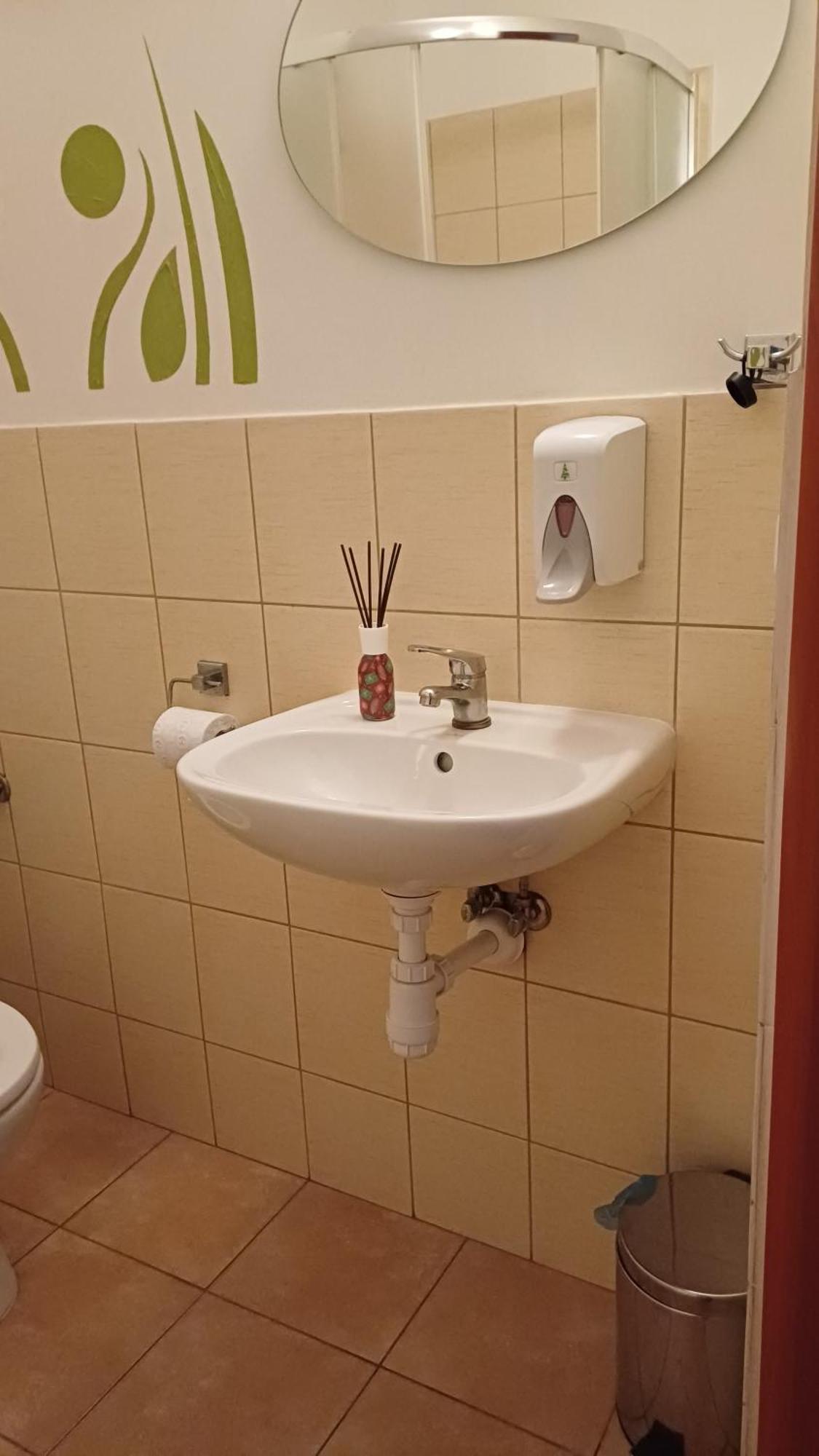Hotel apartamentowy Dom Pielgrzyma Rumianek *