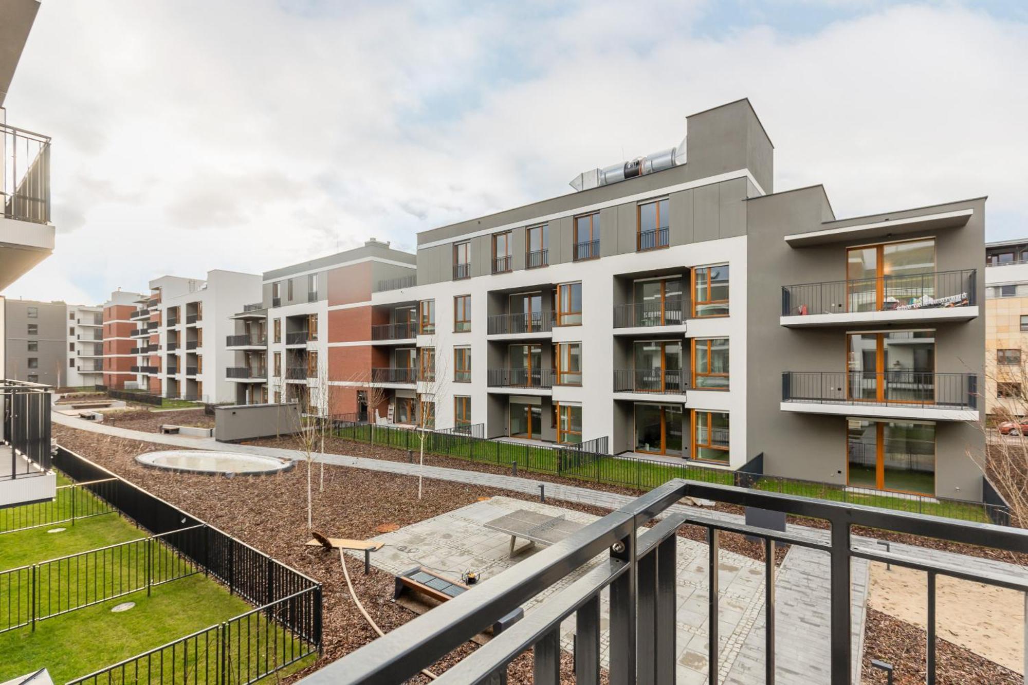 Wilanow Holzera Elegant With Sauna, Gym & Parking By Renters Apartment