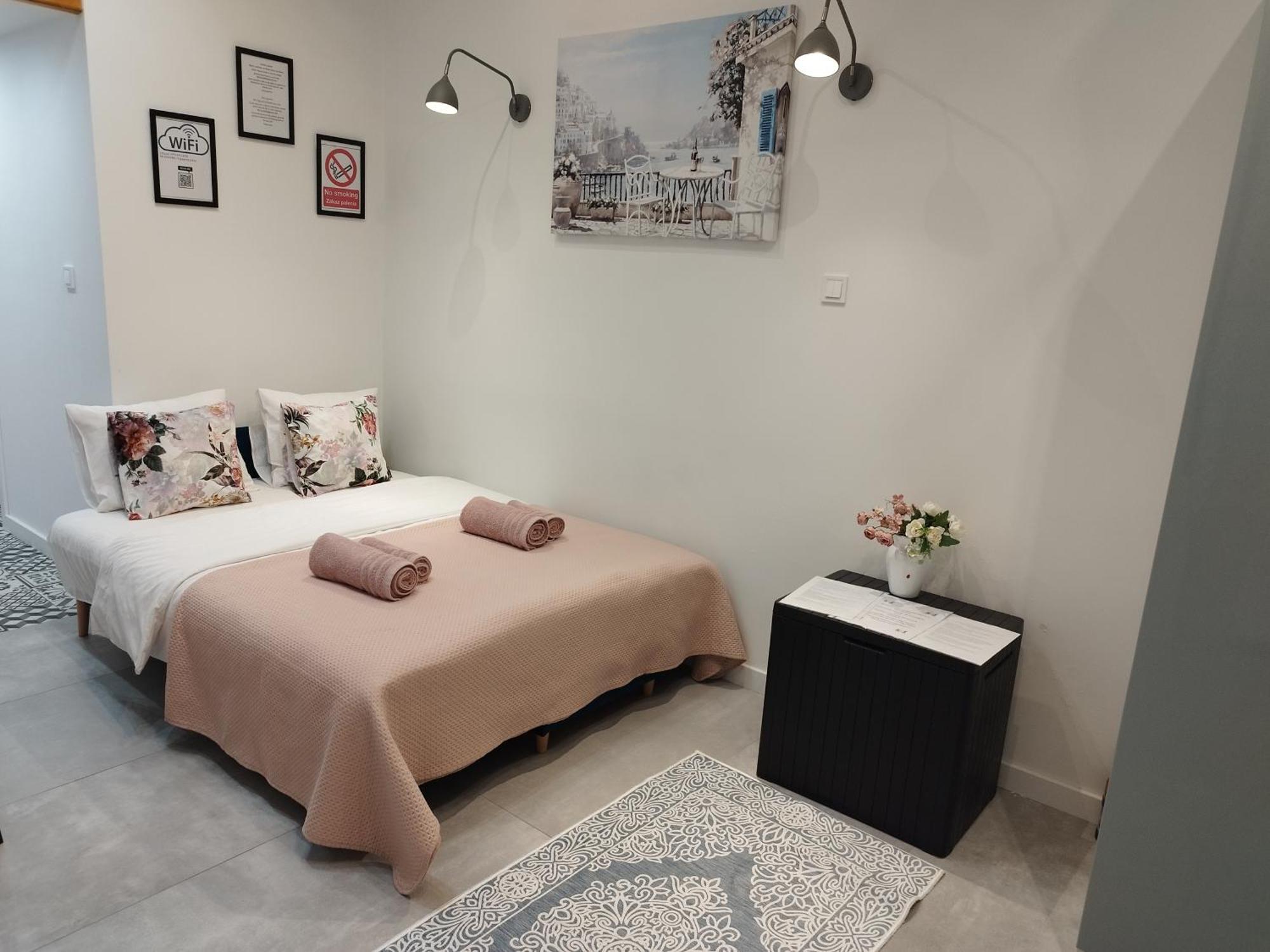 Apartment Center Emilii Plater *