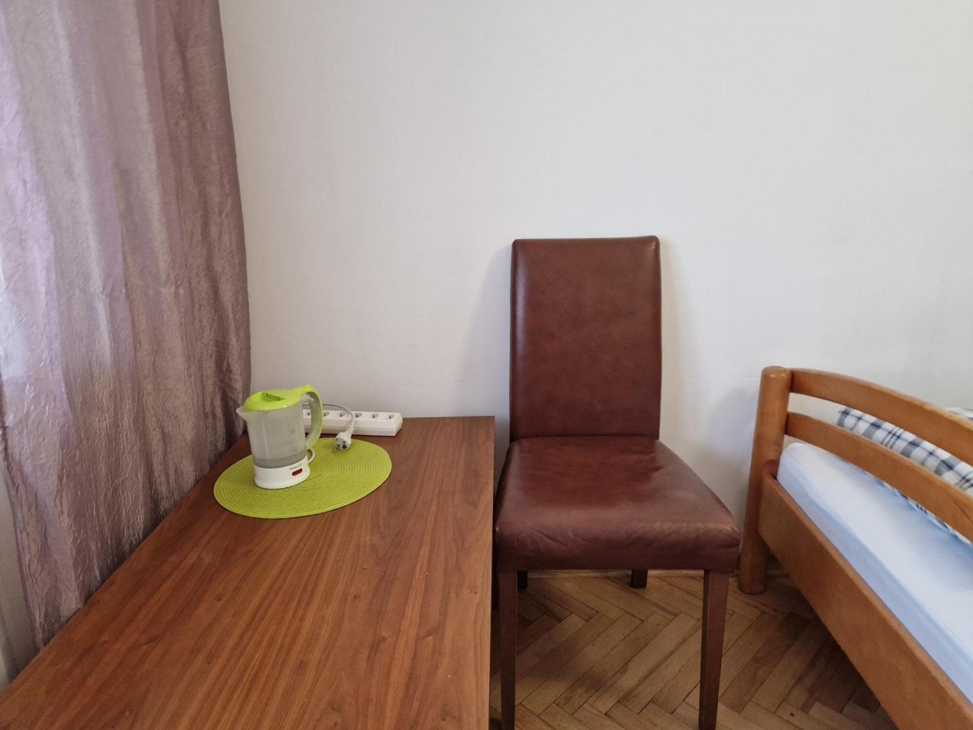 Niebieski Meander Blisko Metra Nhà trọ Warsaw