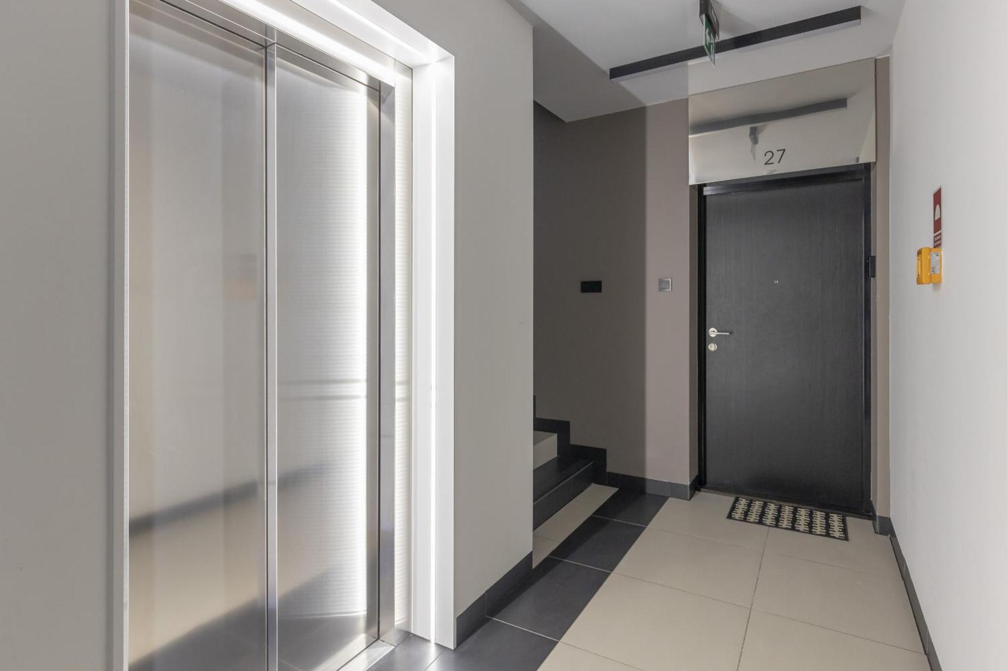 Business Mokotow By Renters * Warschau