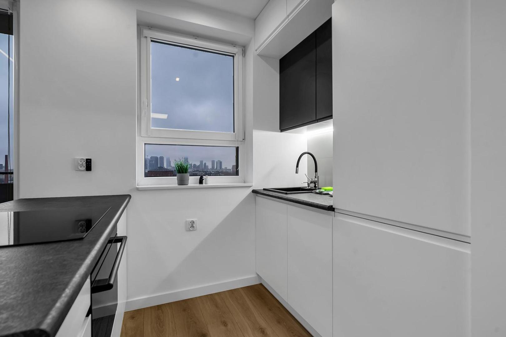 12th Floor Wola Modern Apartment