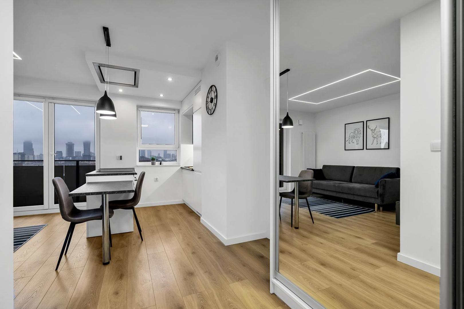 Apartment 12th Floor Wola Modern Warschau