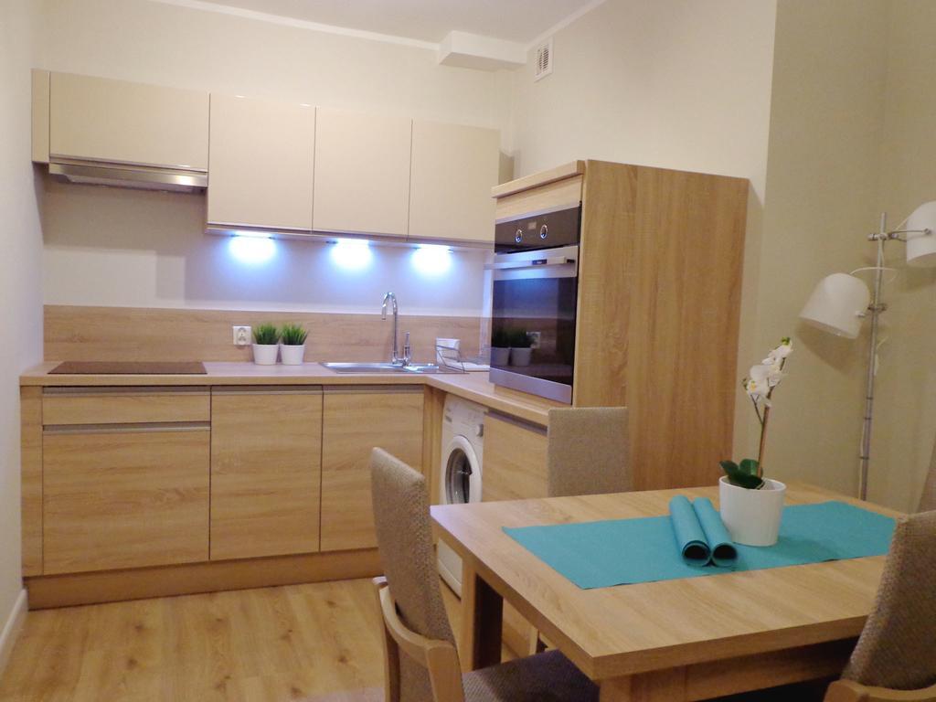 Apartment Zurawia *