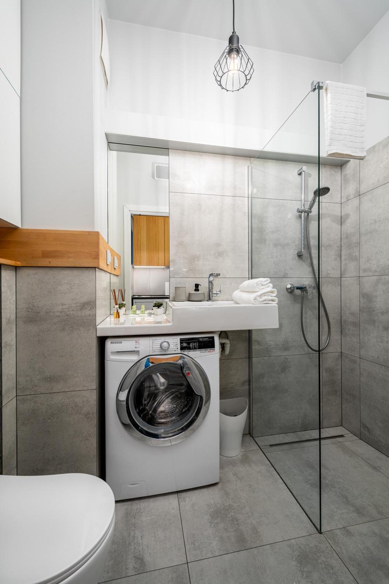 Apart D&k Free Parking Aleja Prymasa Tysiaclecia 83a Apartment