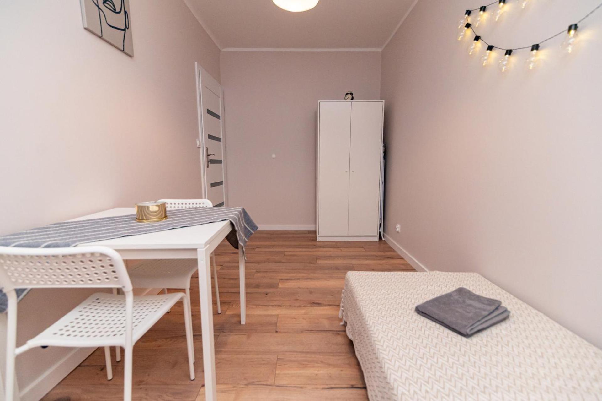 Regem Wola Apartment *