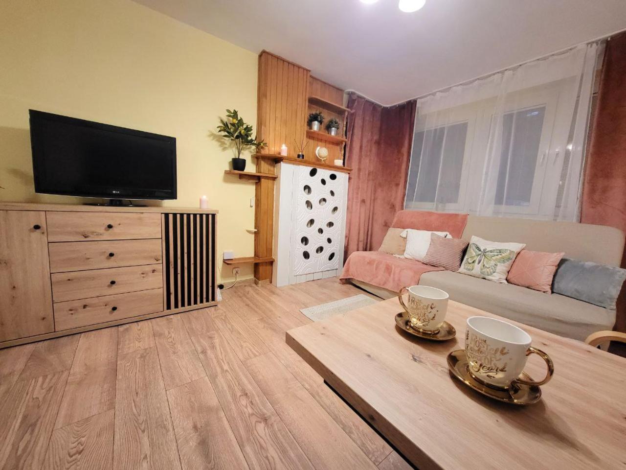 Apartamento View Apartments And Rooms