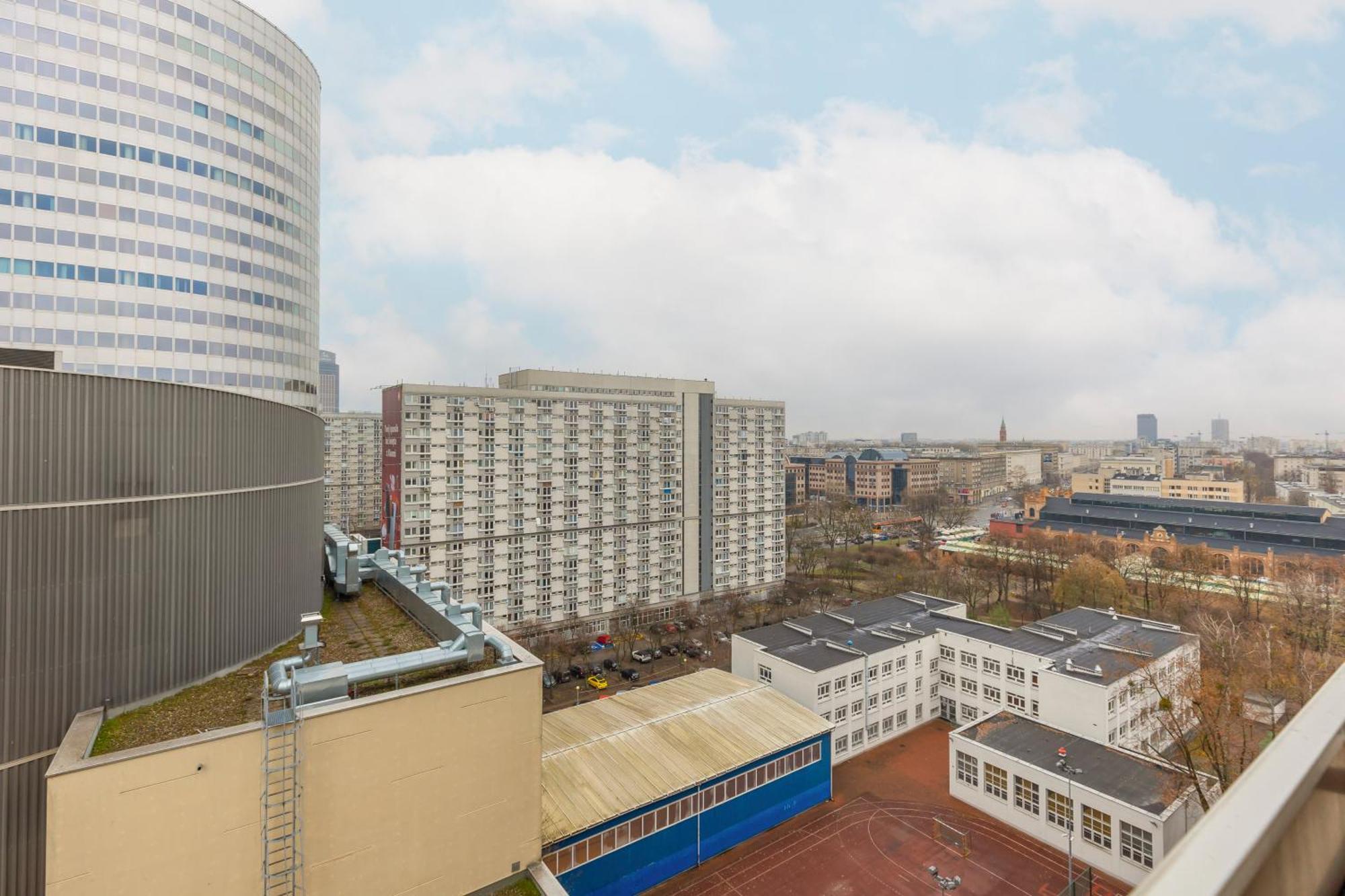 Bright & Cozy In The City Center By Renters Warsaw