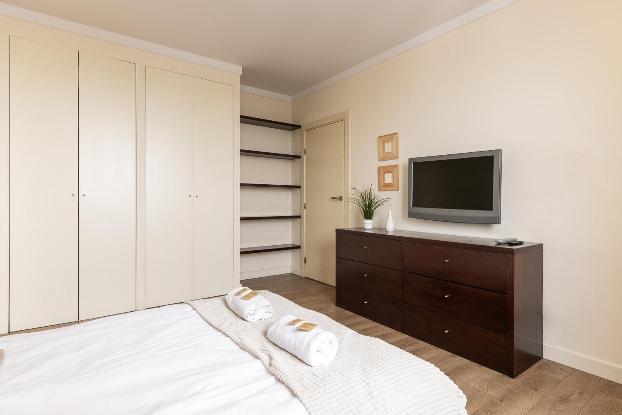 Concierge Metro Wilanowska Gym & Pool Apartment