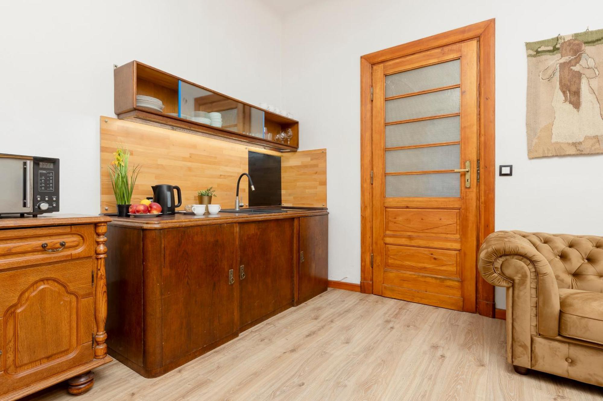 Apartment Vintage Praga By Renters Warsaw