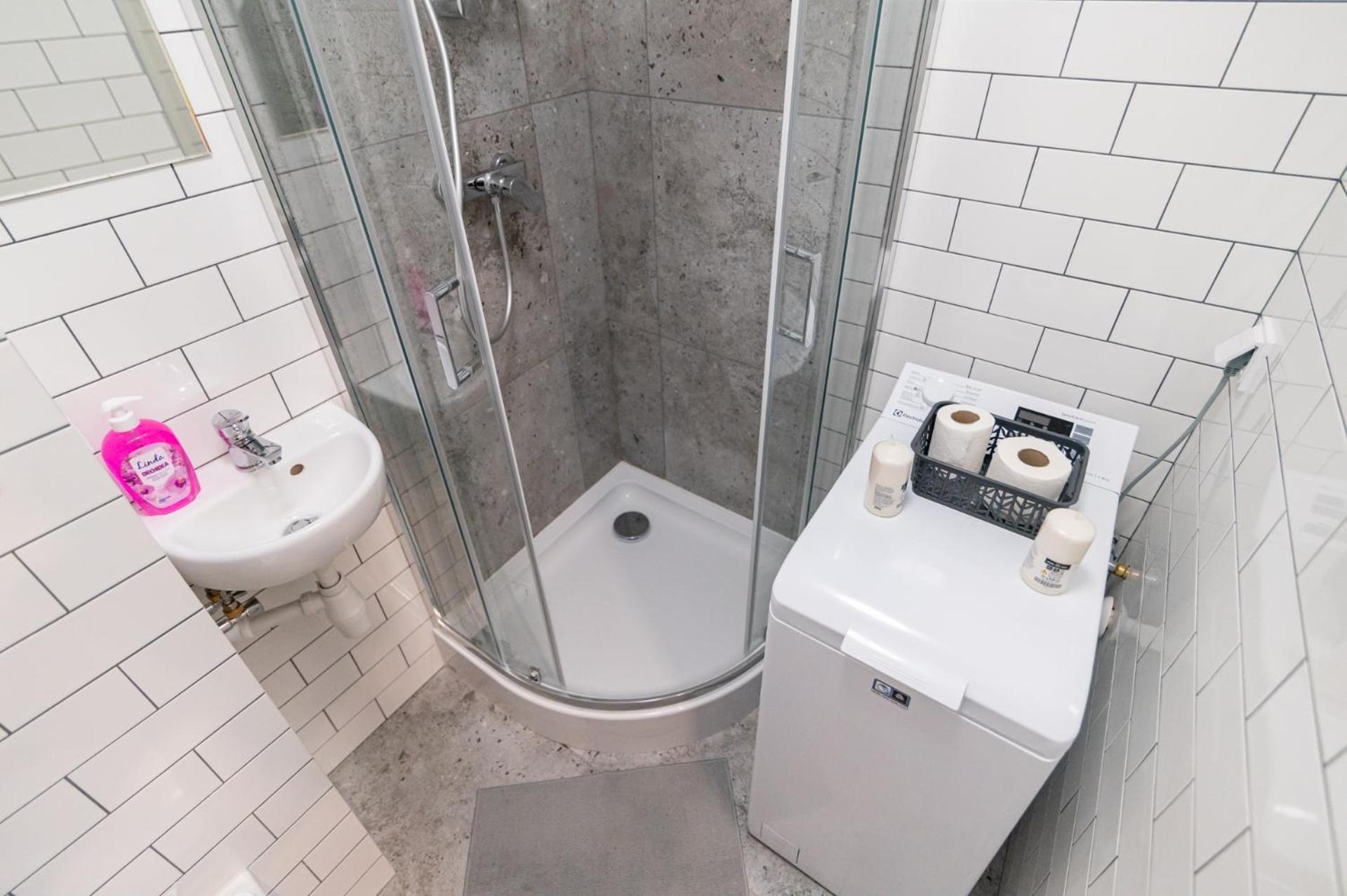 Regem Wola Apartment