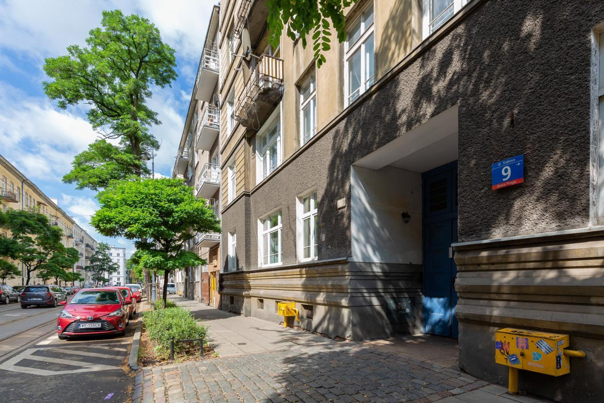 Vintage Praga By Renters Apartment