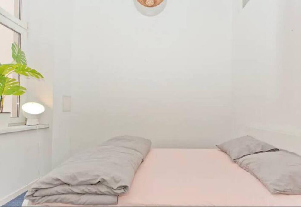 Urbannestgroup - Solec 20a Apartment Warsaw