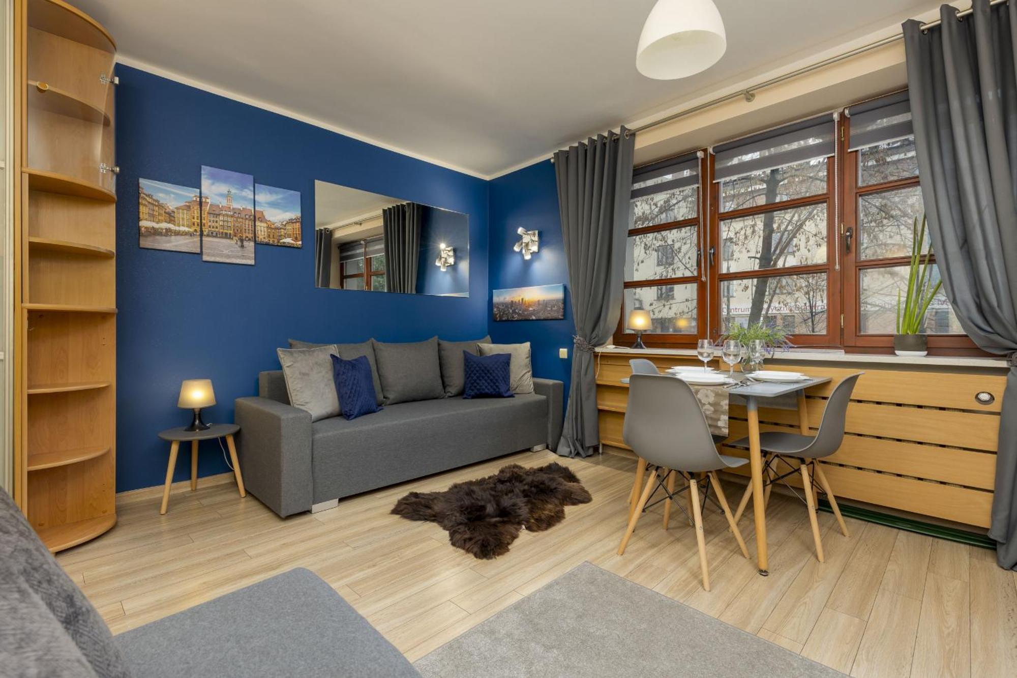Rent Like - Comfortable Sapiezynska Apartament