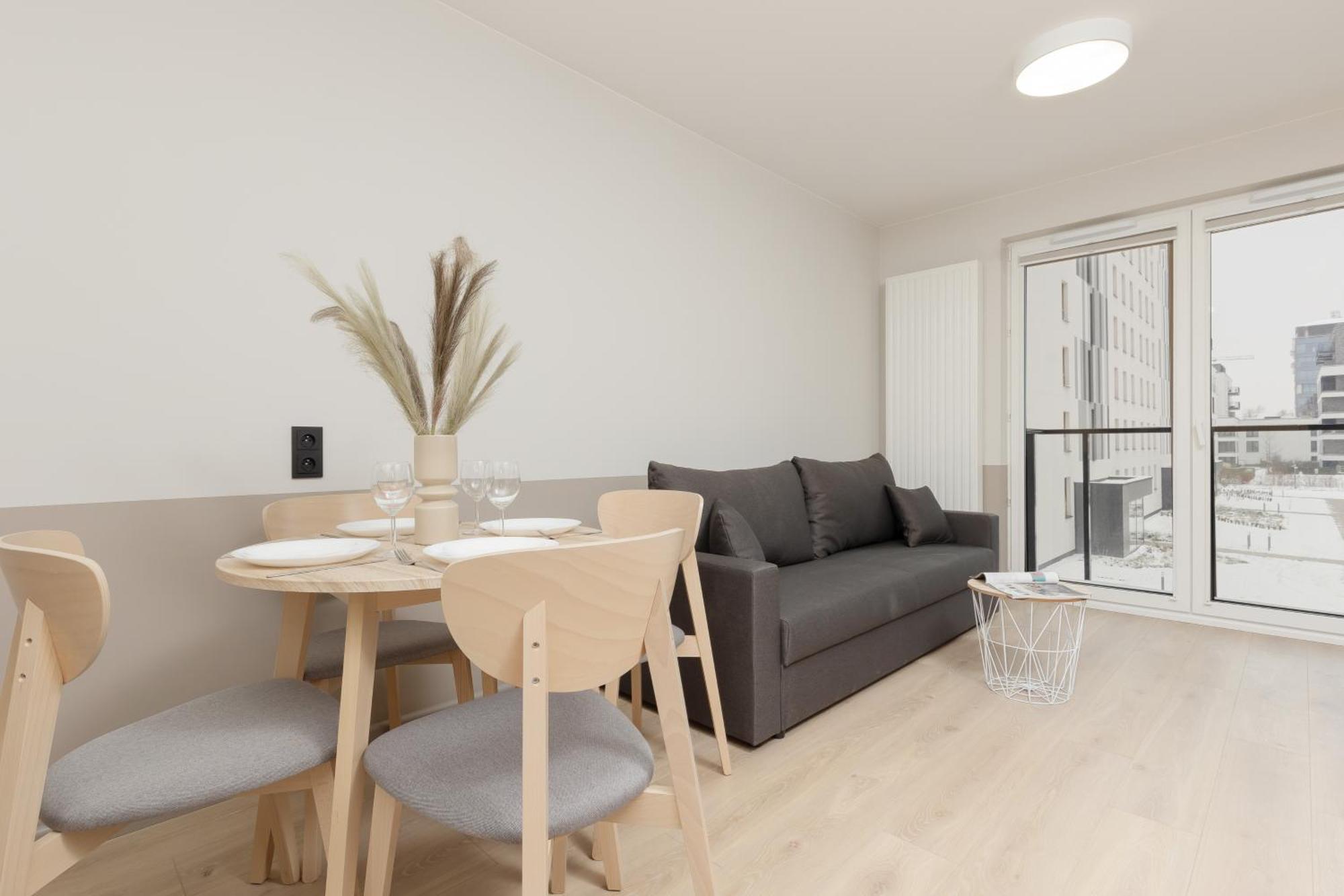 Mokotow Business Center By Renters * Warszawa