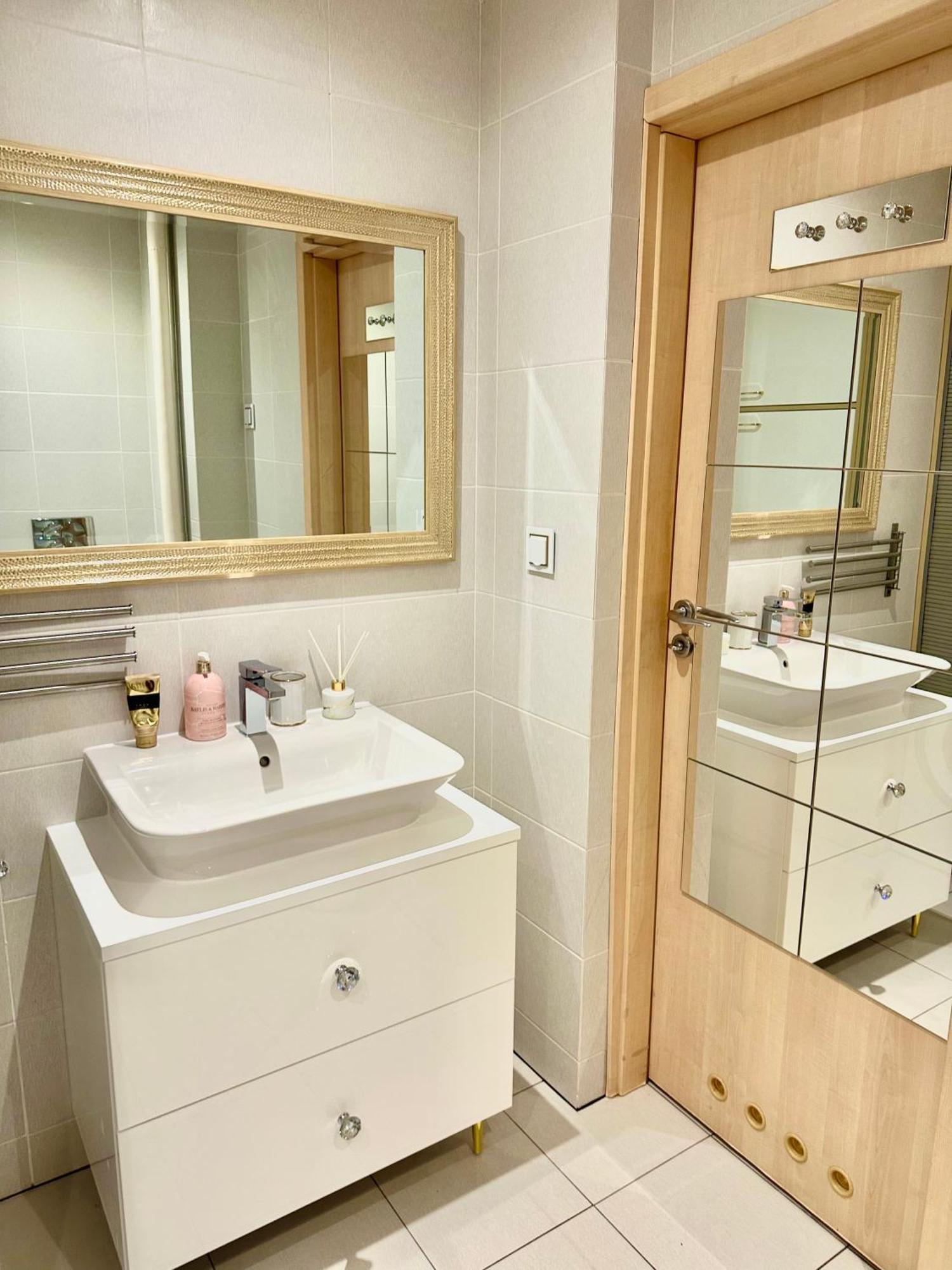 Apartment Comfortable In The Center Warsaw