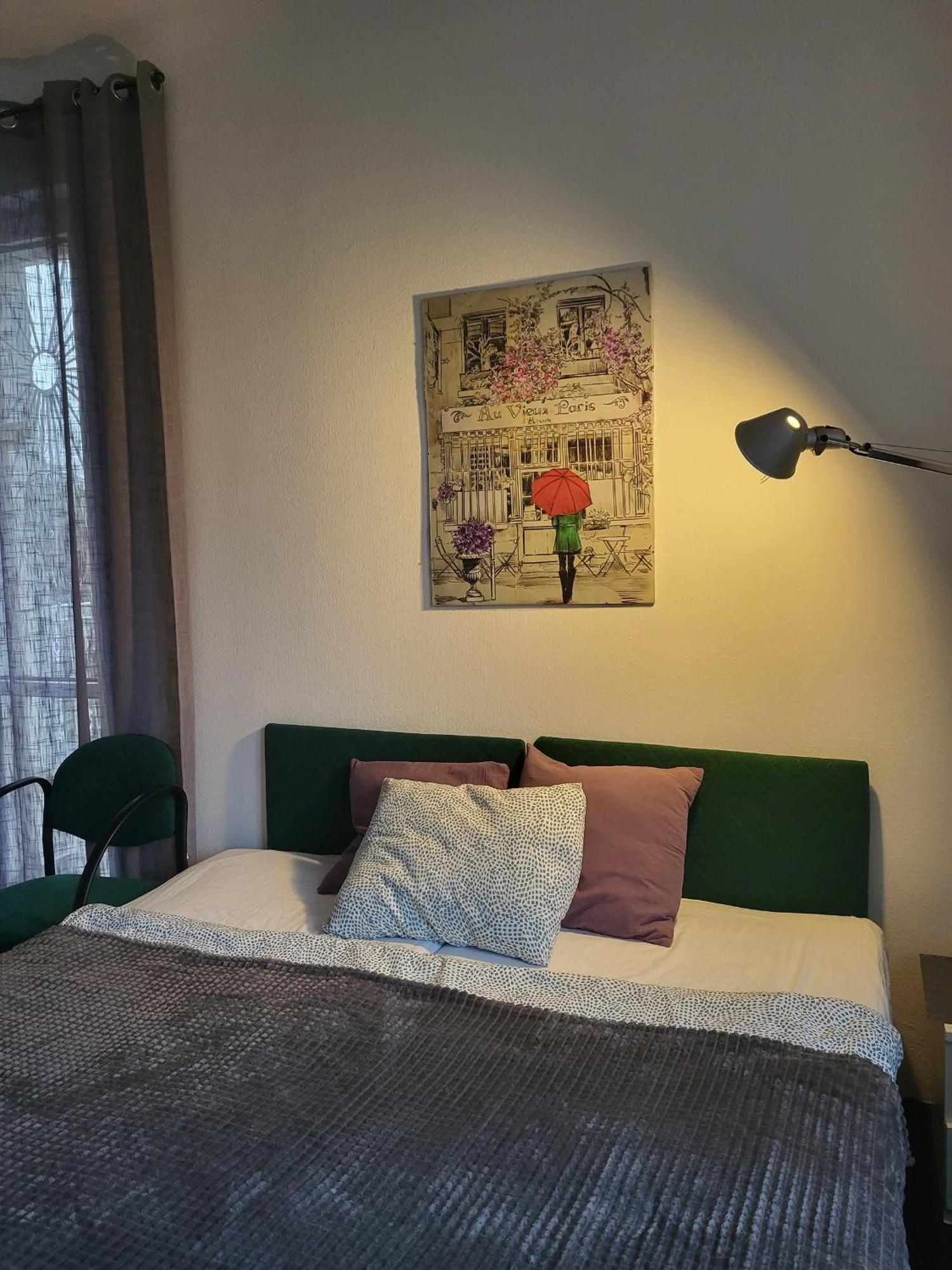 Homestay Charmed Homestay - Zaczarowany Warsaw