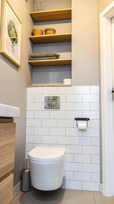 Mieszkanie Z Duzym Terasem W Warszawie Apartment Warsaw