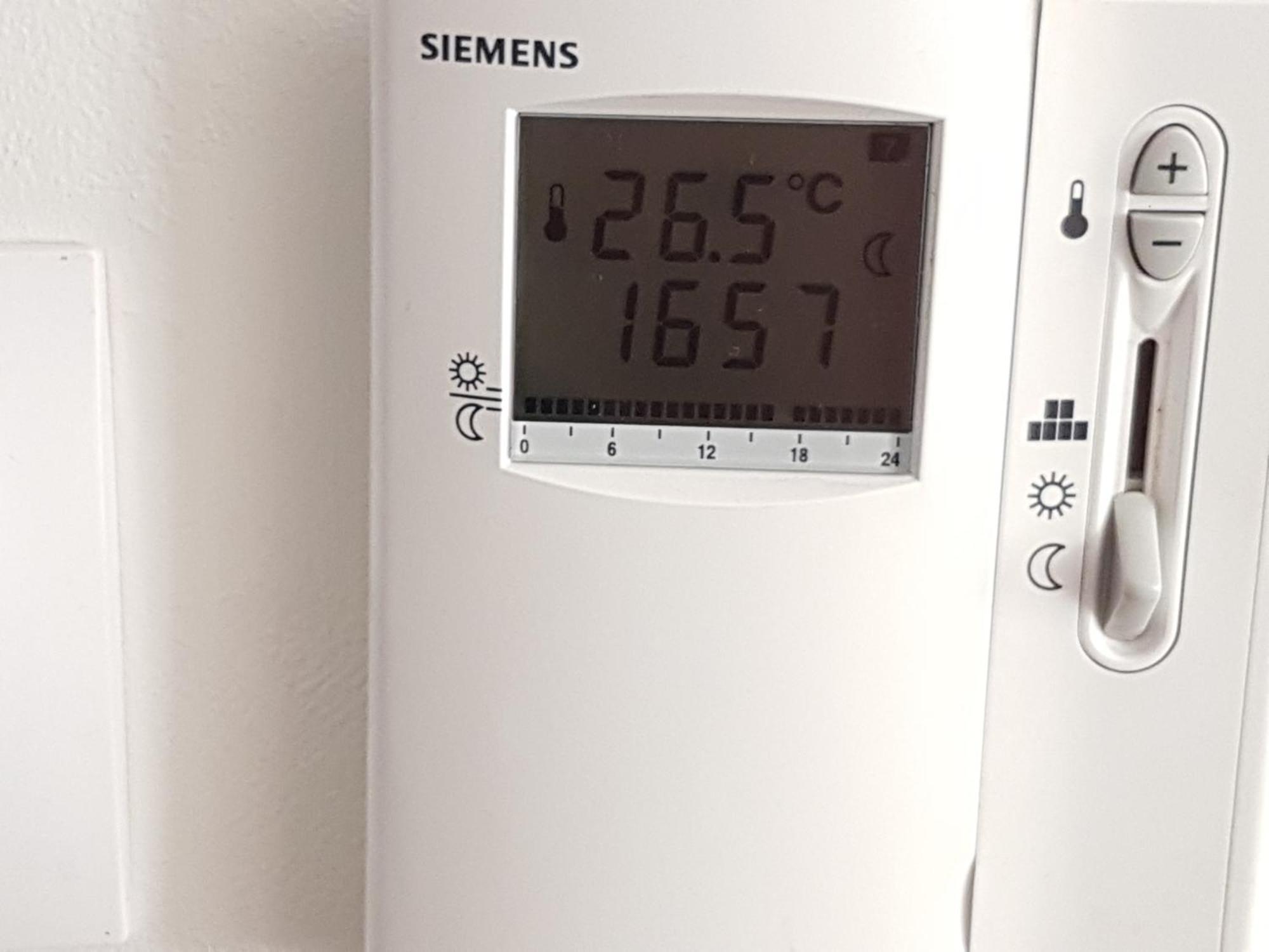 Sloneczny I Wygodny Apartament Blisko Centrum I Metra Apartment