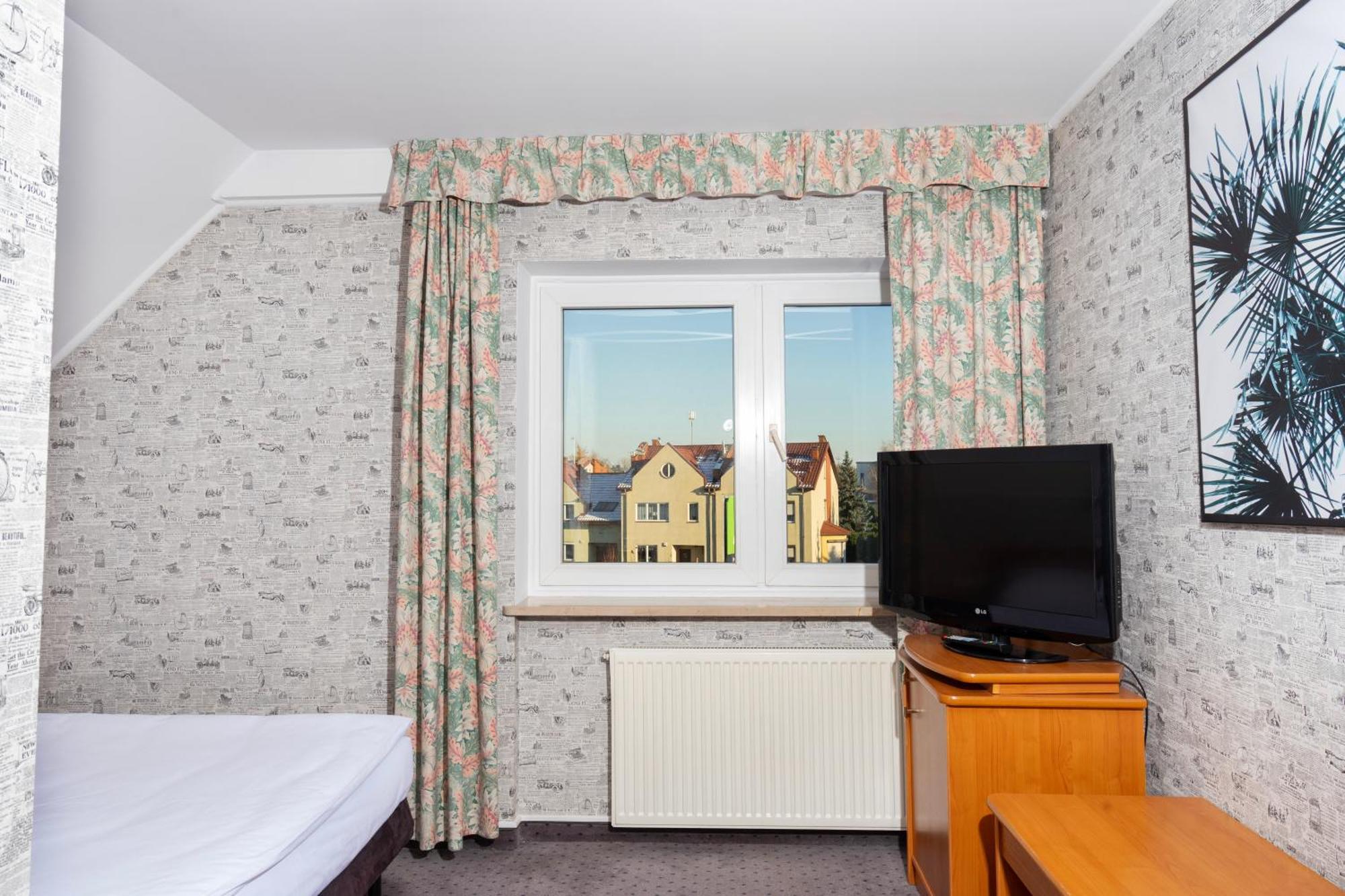 Victory Hotel
