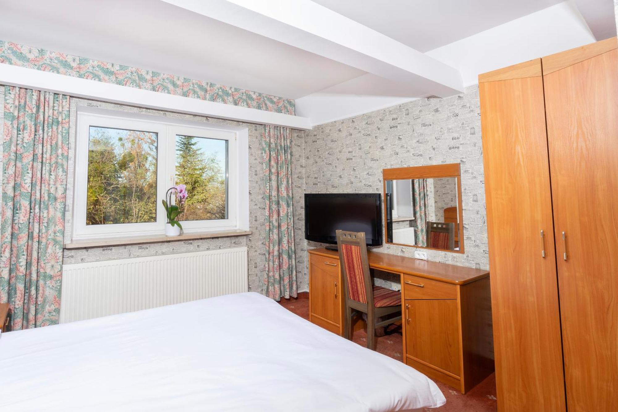 Victory Hotel